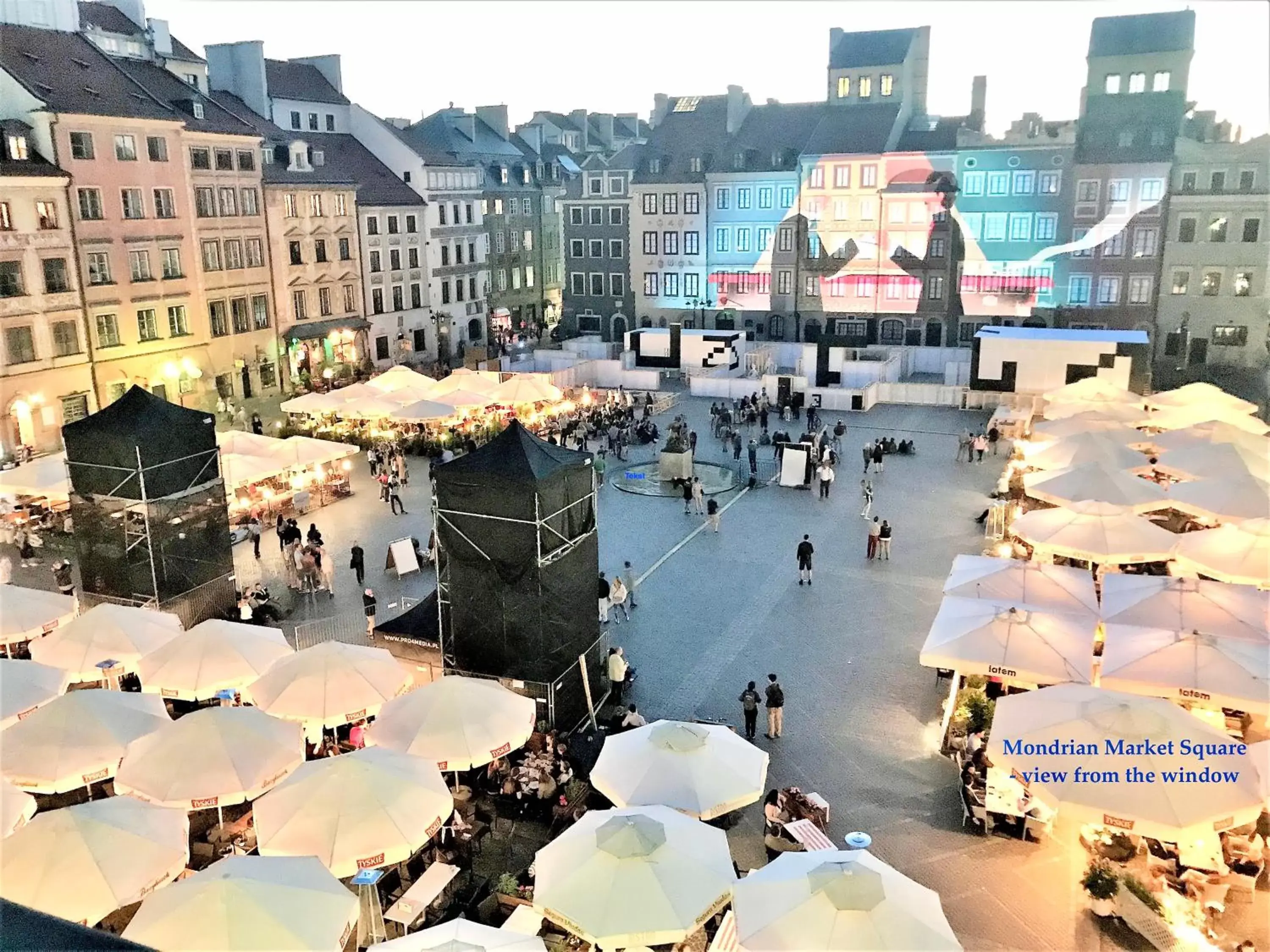 Luxury Presidential Suite with Main Market Square View in Luxury Apartments MONDRIAN Market Square II Luxury Presidential Suite with Main Market Square View in Luxury Apartments MONDRIAN Market Square II