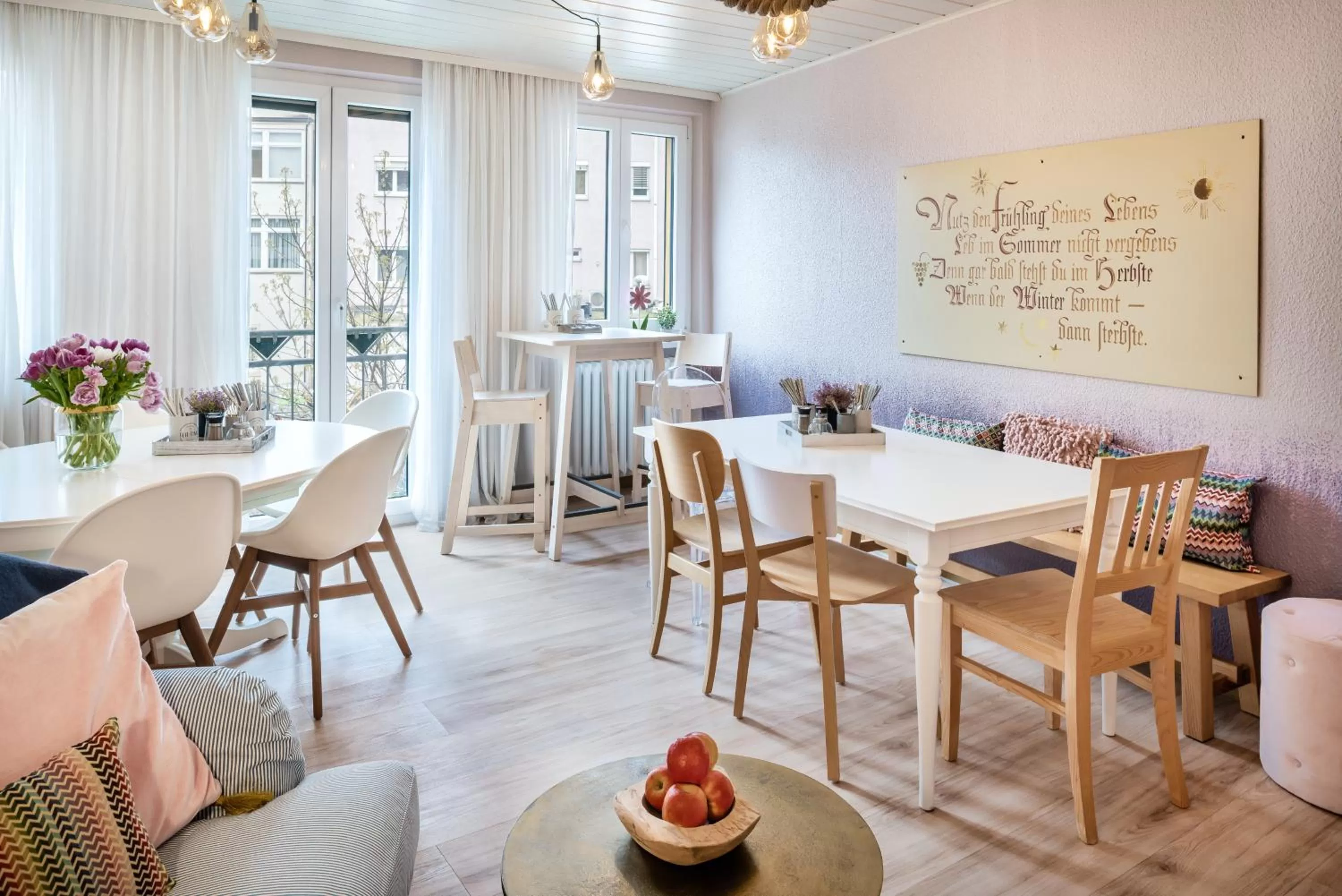 Food and drinks in Vier Jahreszeiten