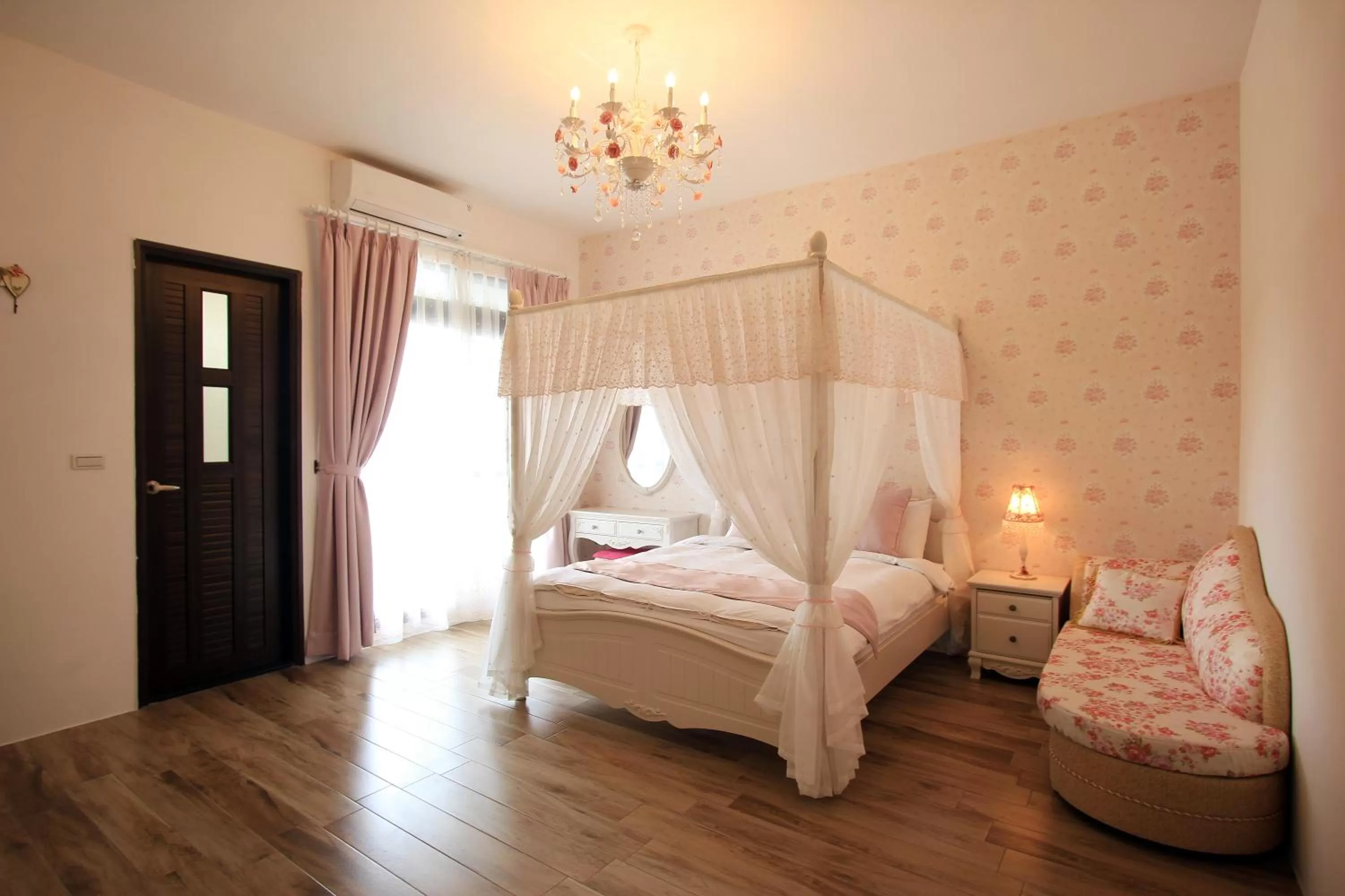 Bedroom, Bed in Chiyafonchin B&B