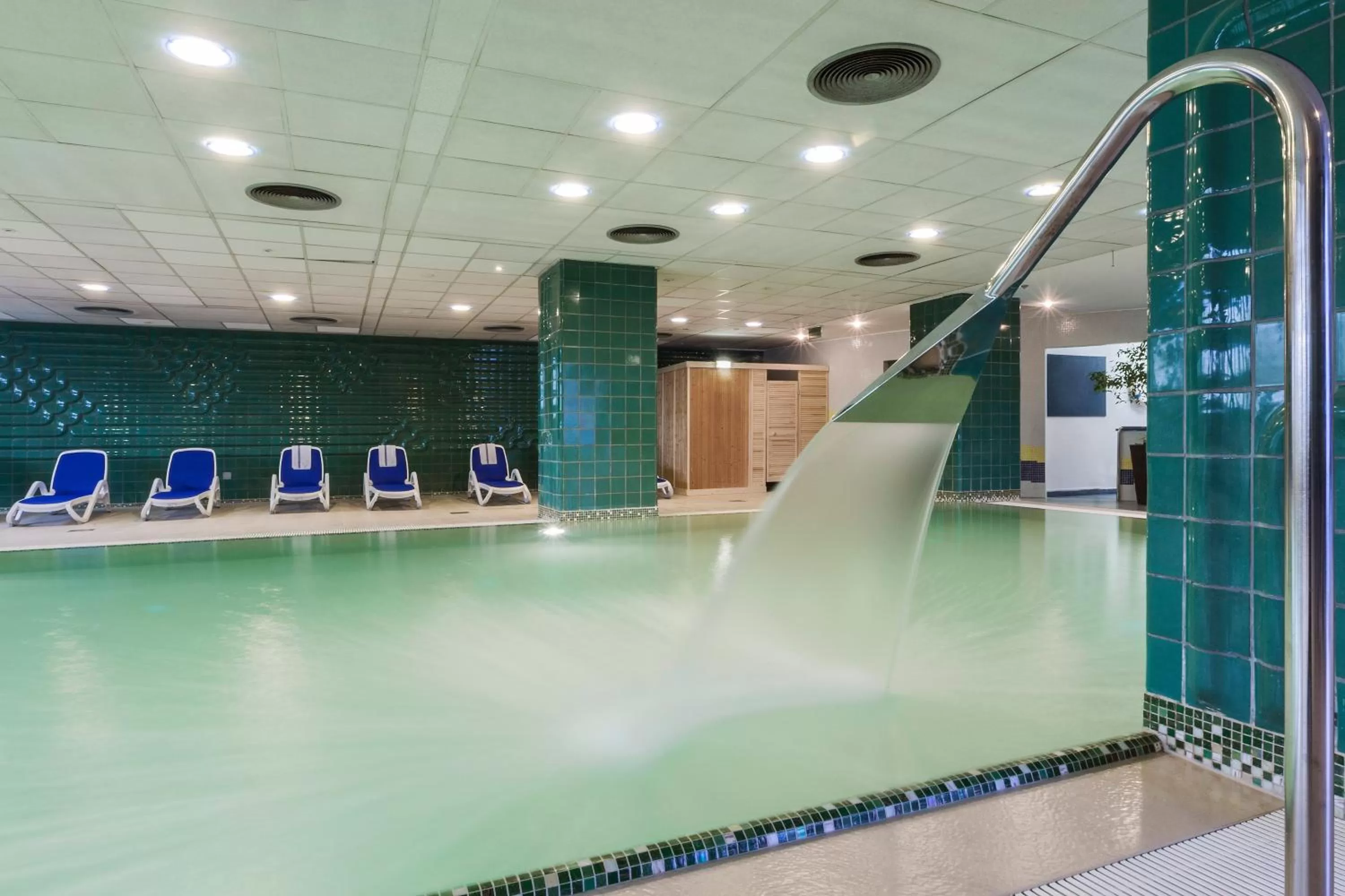 Swimming pool in Danubius Hotel Arena