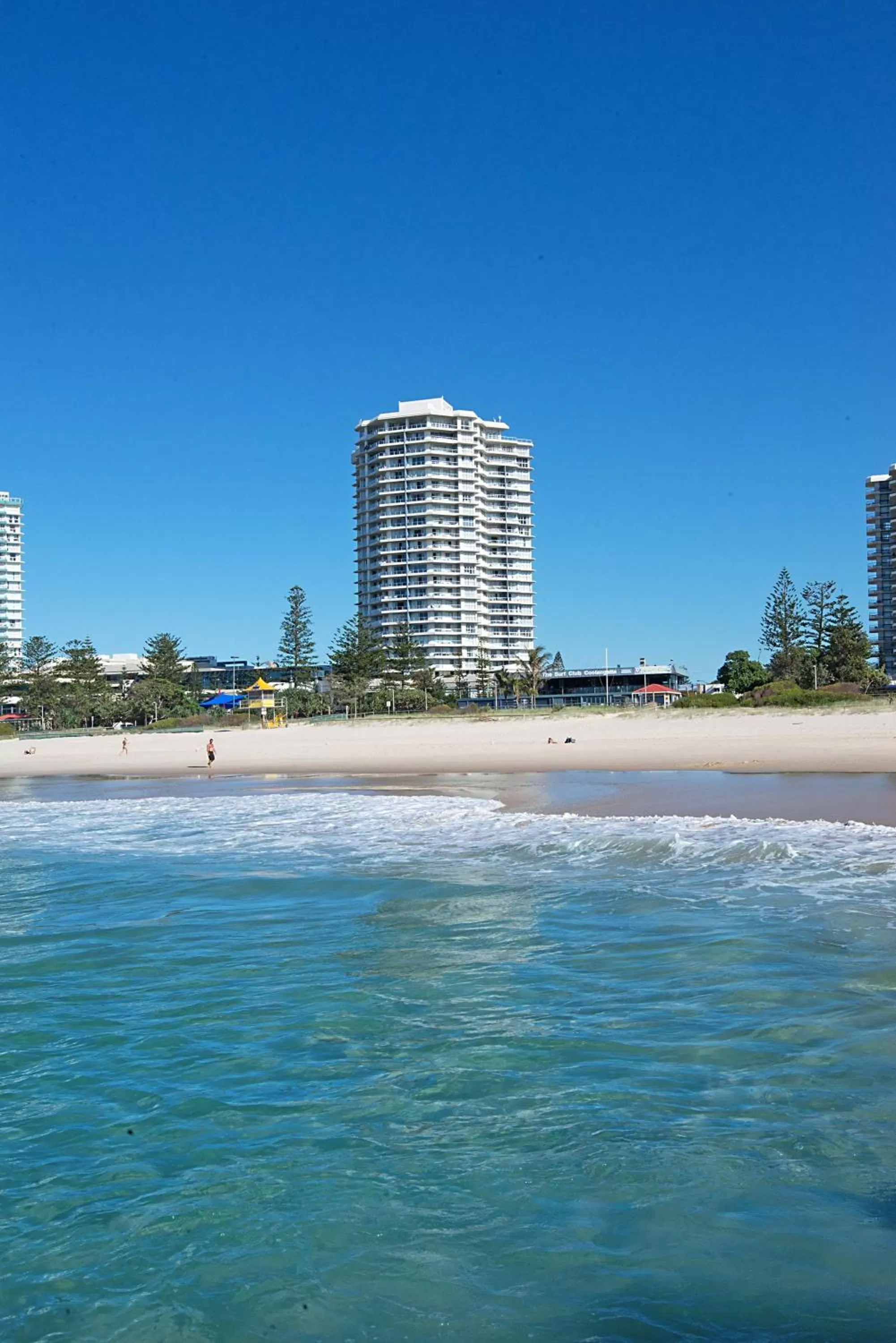 Neighbourhood in ULTIQA Points North