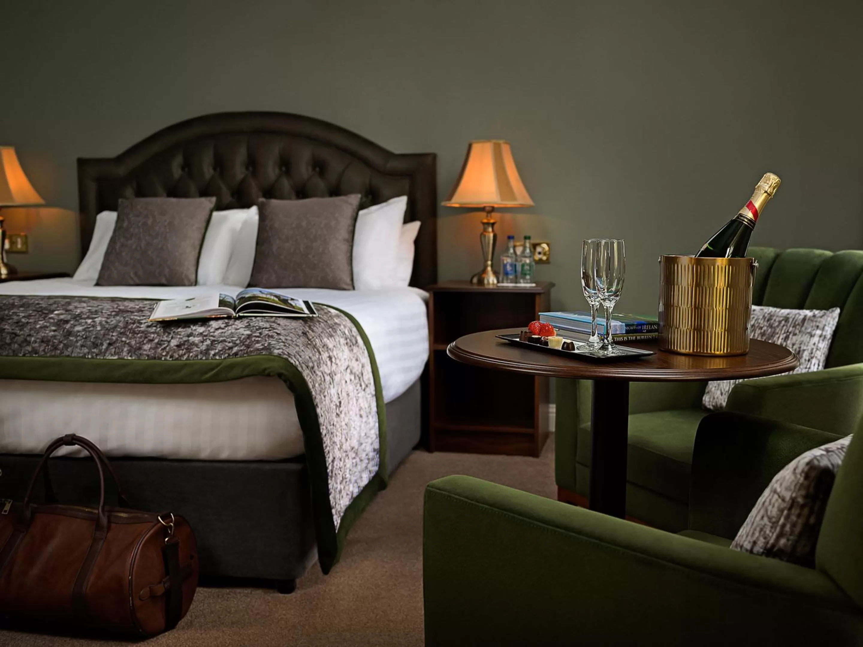 Bedroom, Bed in Oranmore Lodge Hotel Conference And Leisure Centre Galway