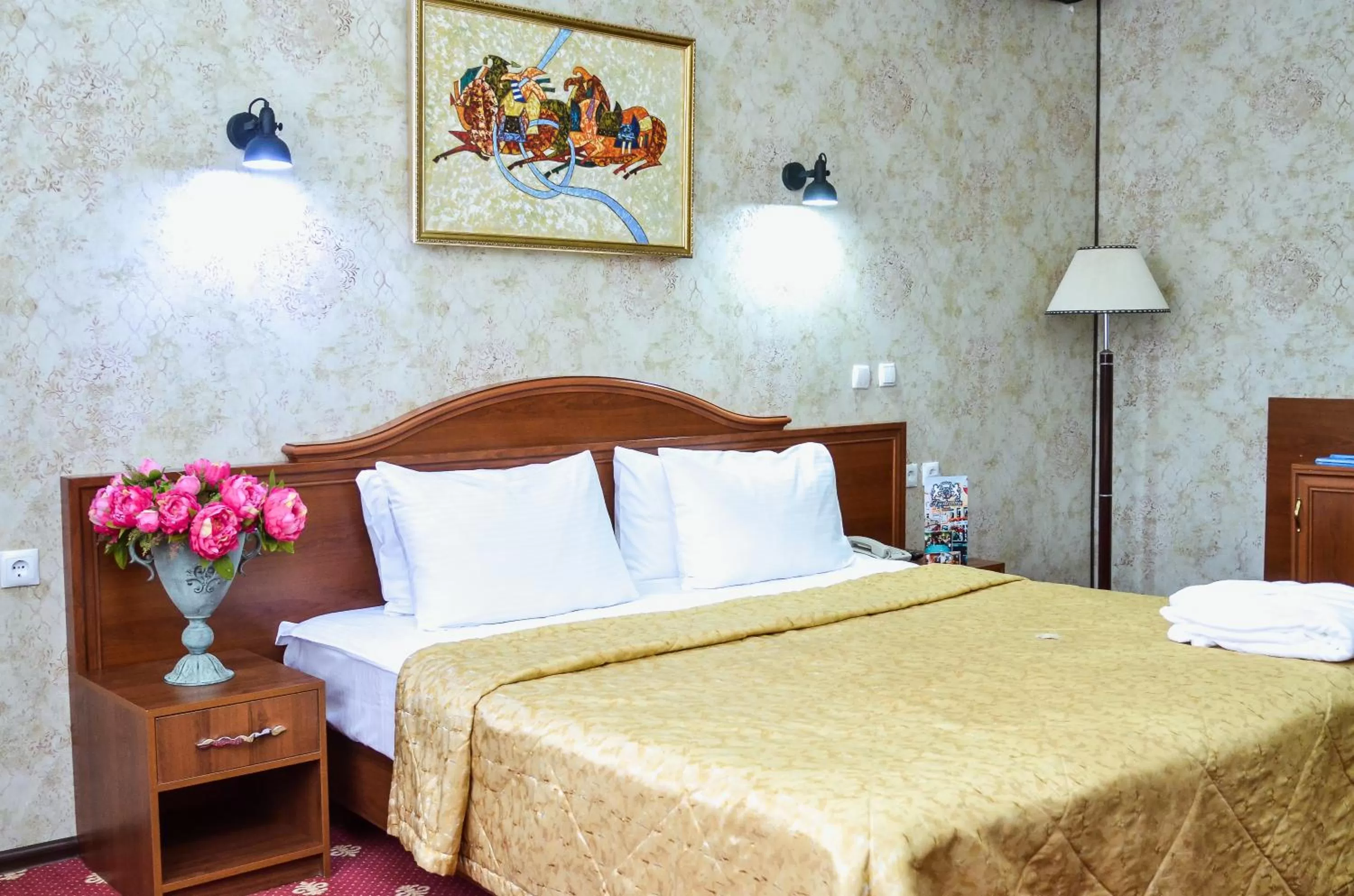 Photo of the whole room, Bed in Amsterdam Hotel Aktobe