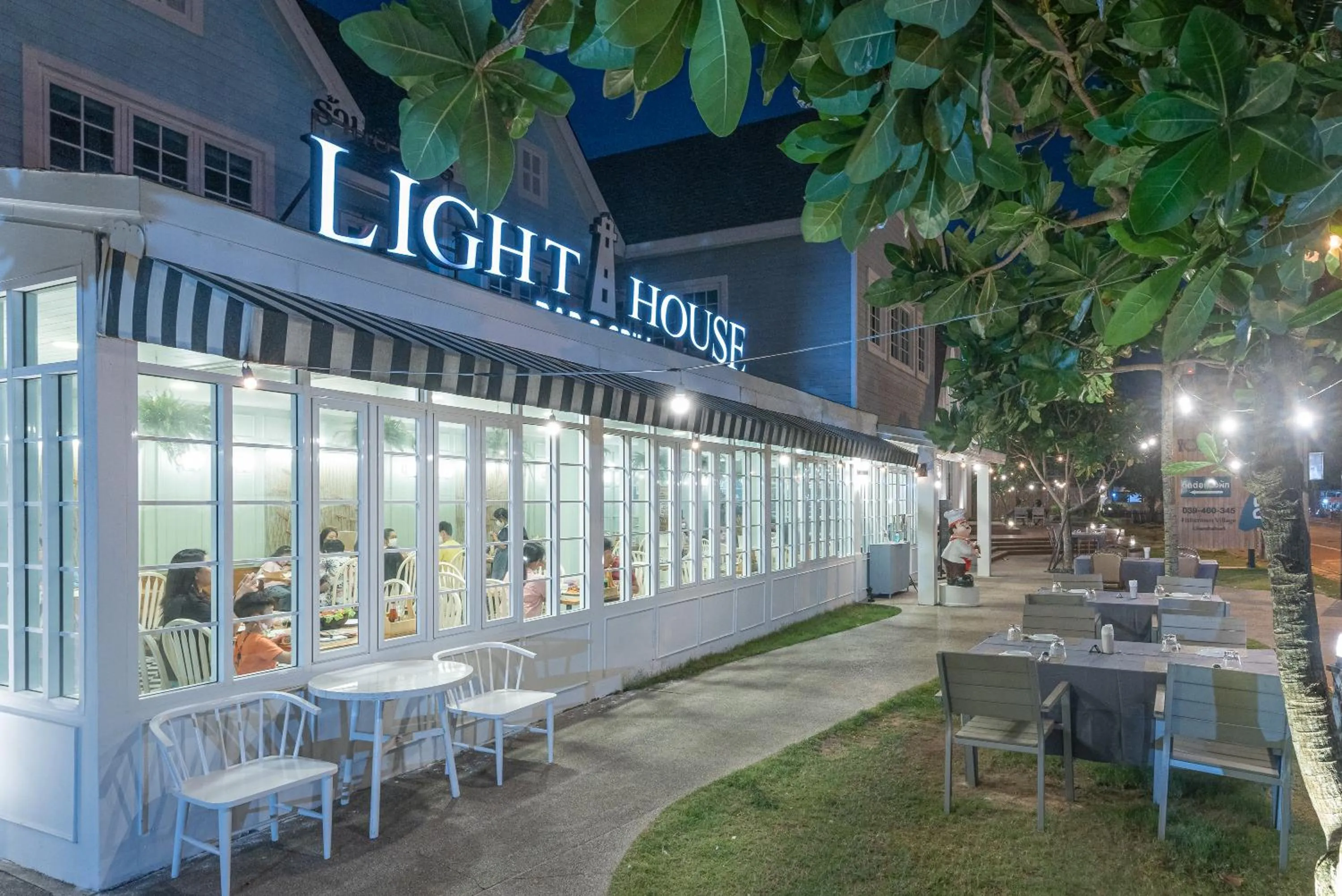 Restaurant/places to eat in Peggy's Cove Resort