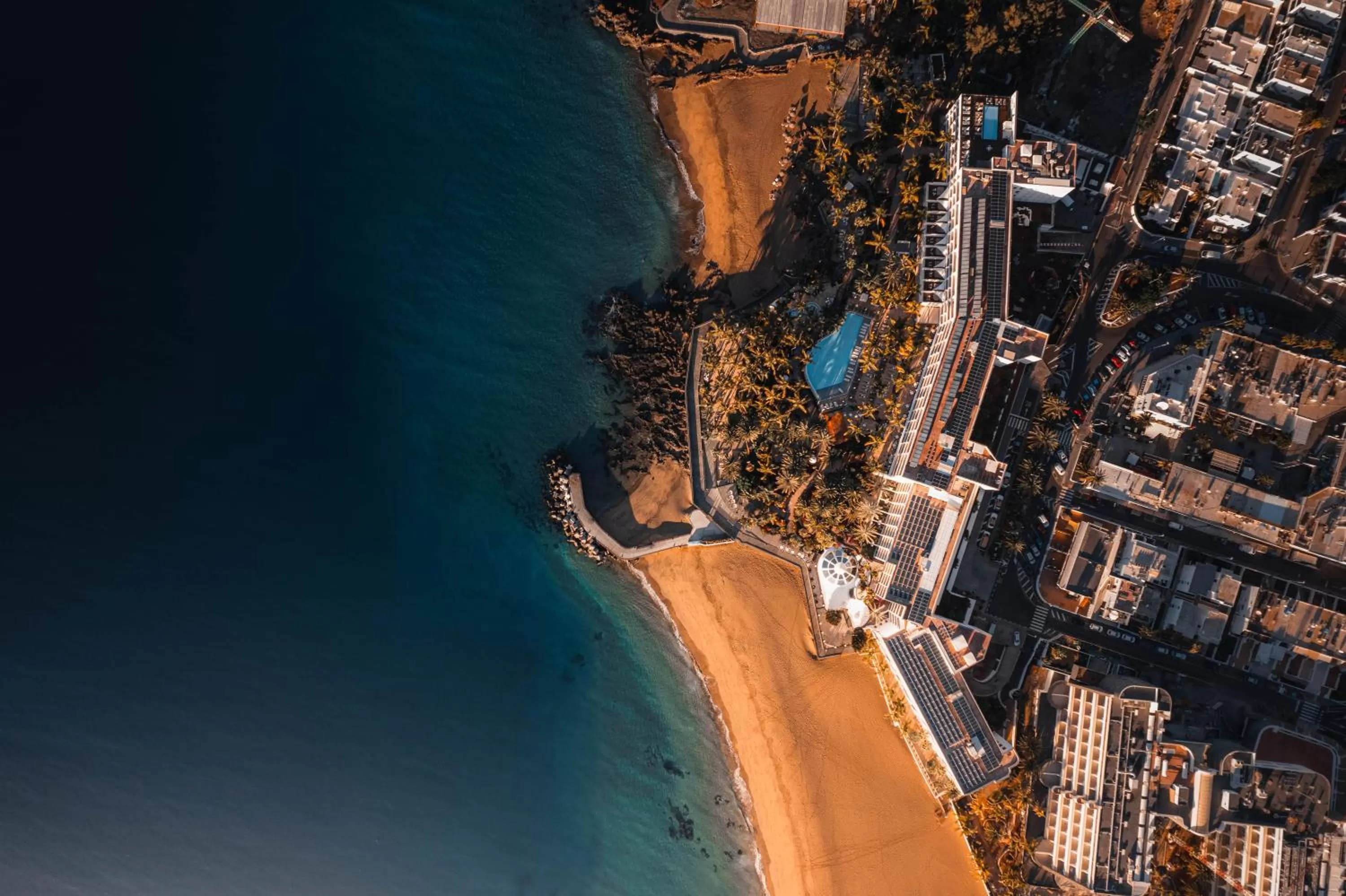 Day in Hotel Fariones