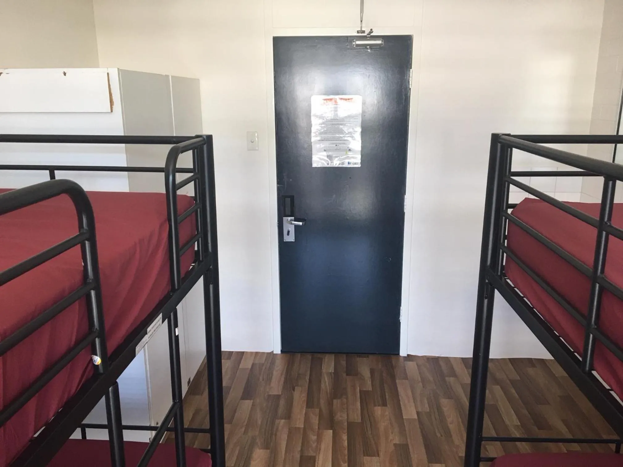 bunk bed, Bed in Youth Shack Backpackers Darwin