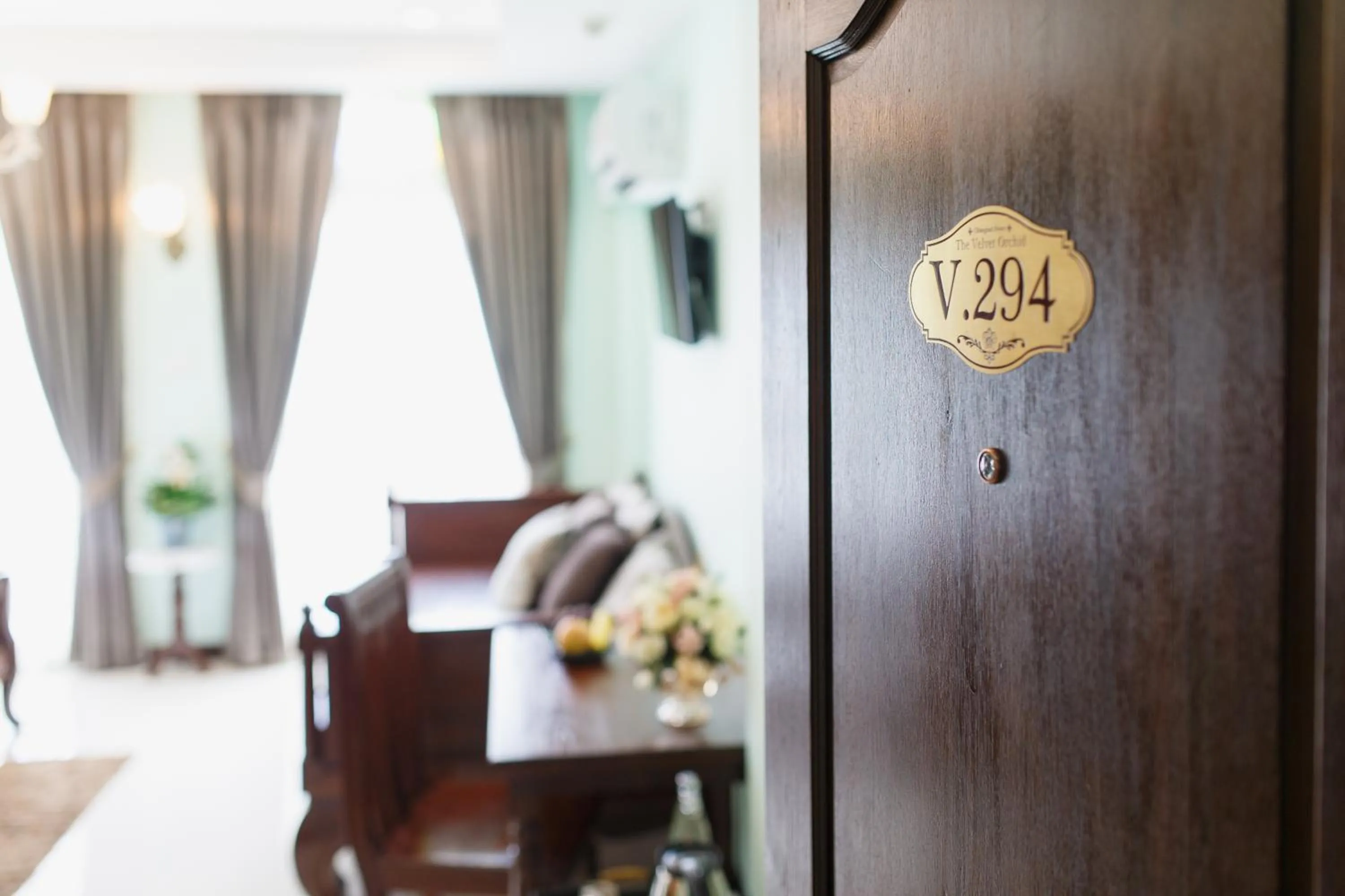 Bed in The Velvet Orchid