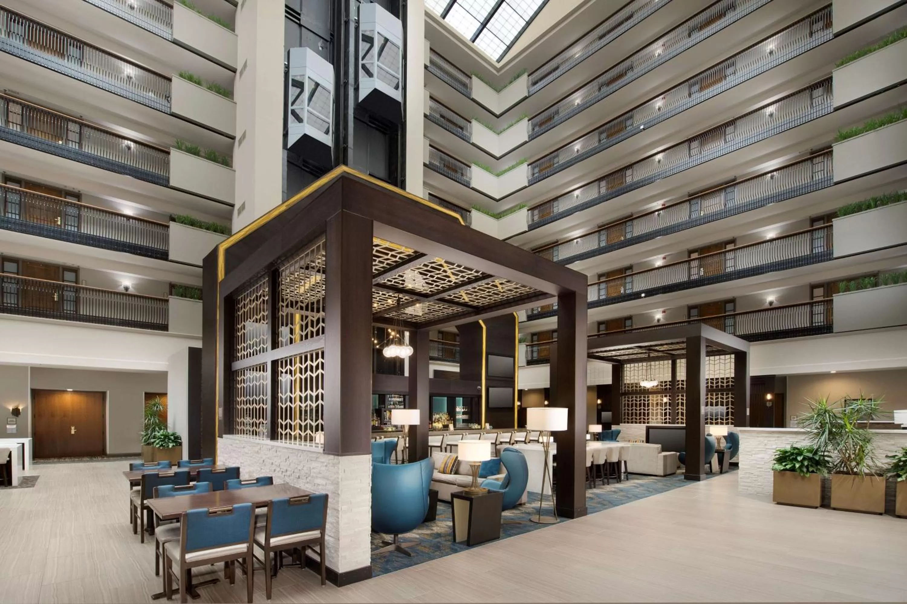 Lobby or reception in Embassy Suites by Hilton Columbus