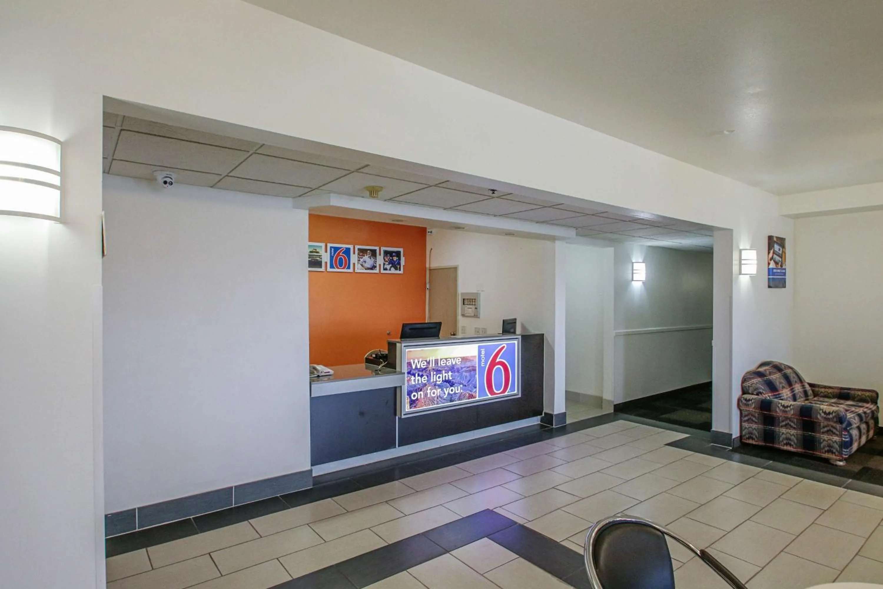 Lobby or reception in Motel 6-Nephi, UT