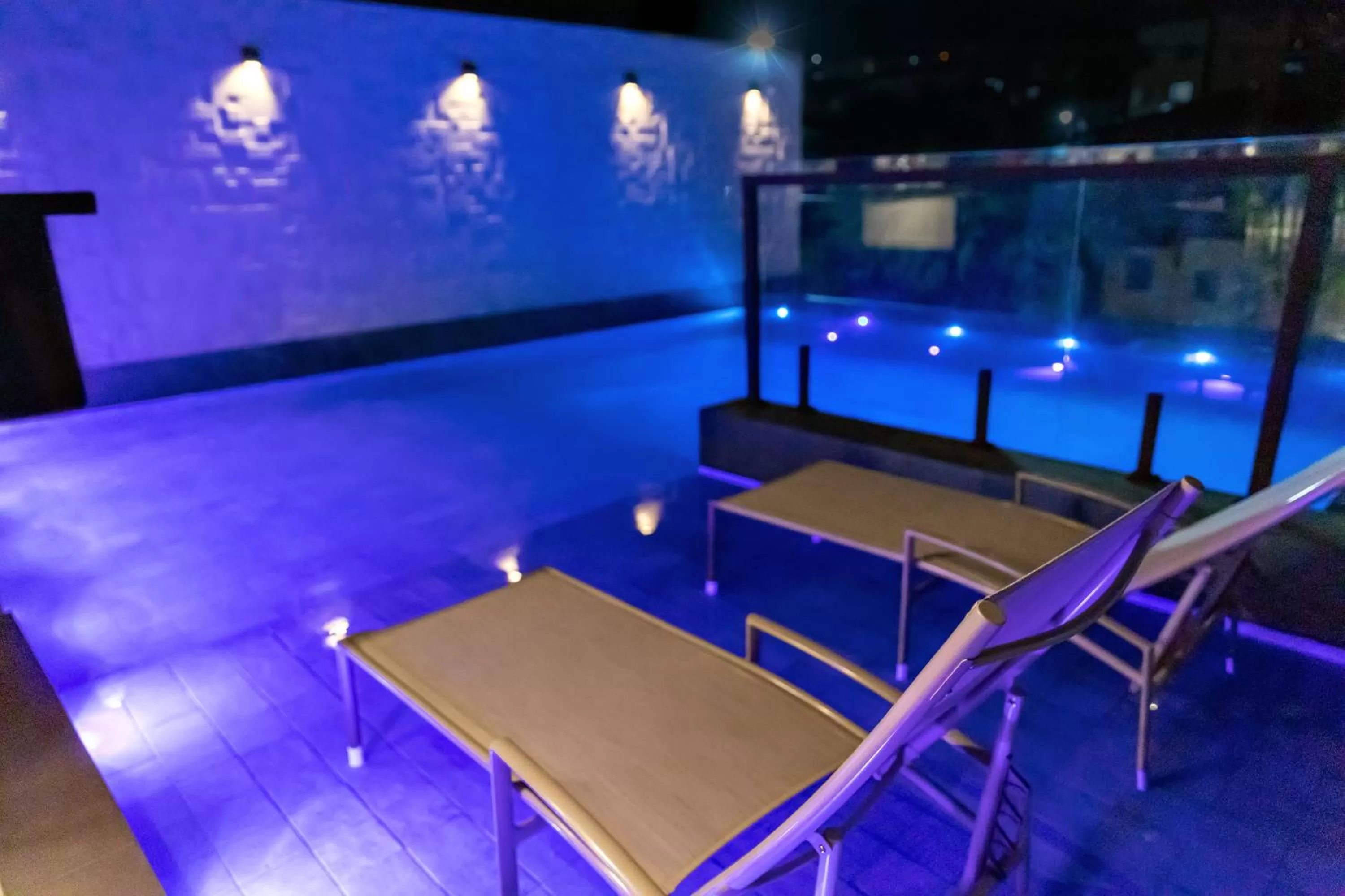 Swimming pool in Granterrara Hotel