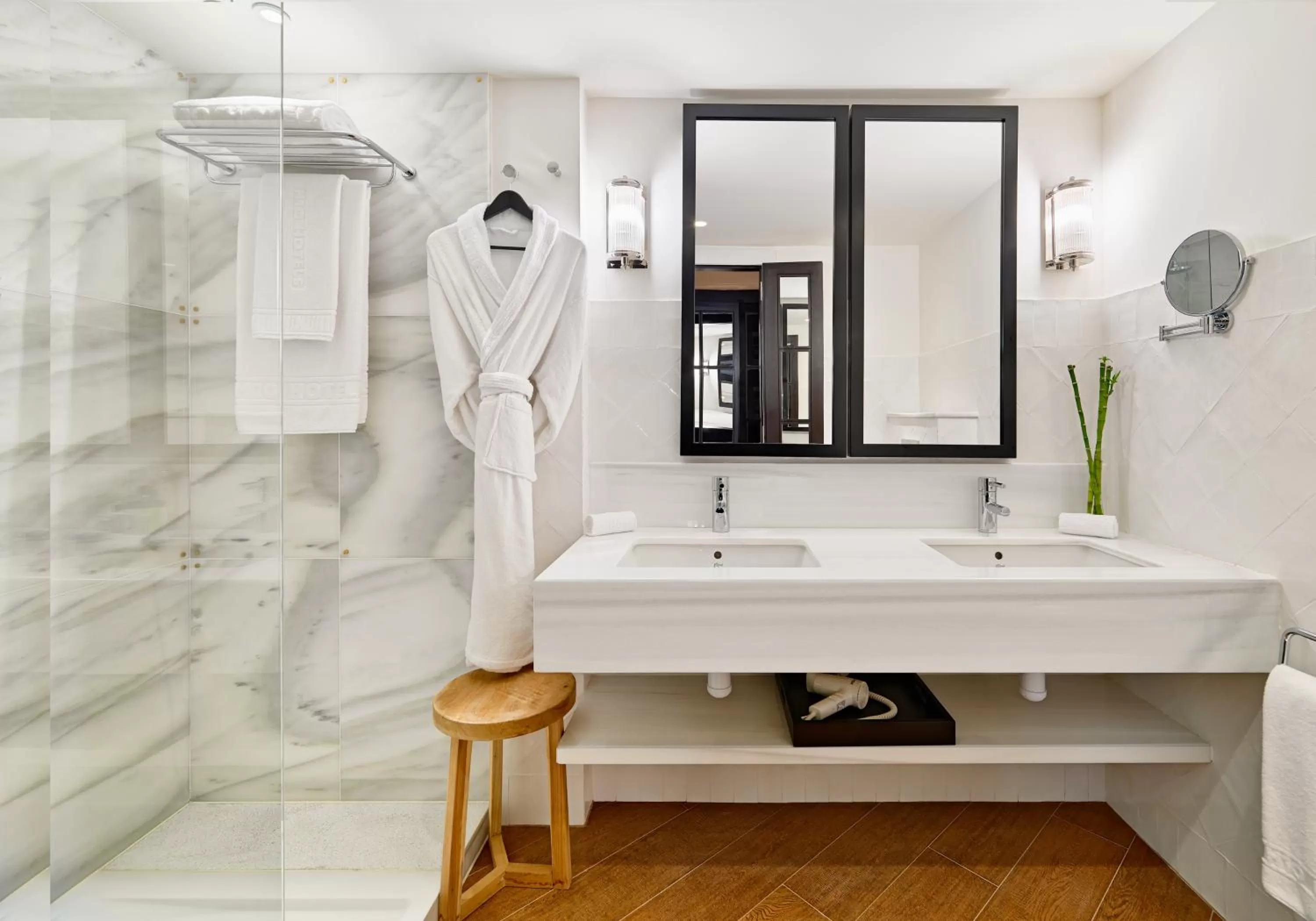 Bathroom in H10 Metropolitan 4* Sup