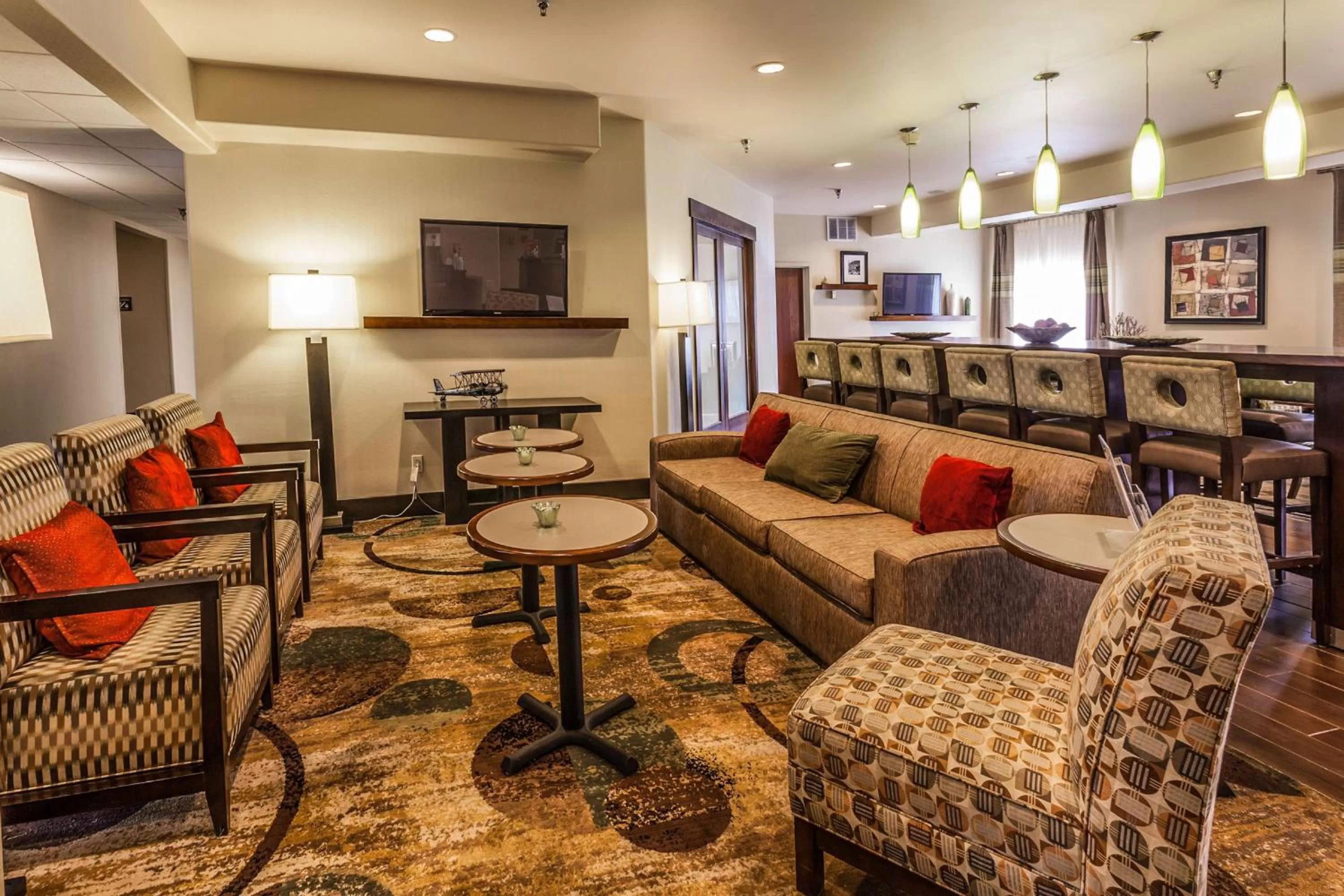 Lobby or reception in Hampton Inn Colorado Springs-Airport