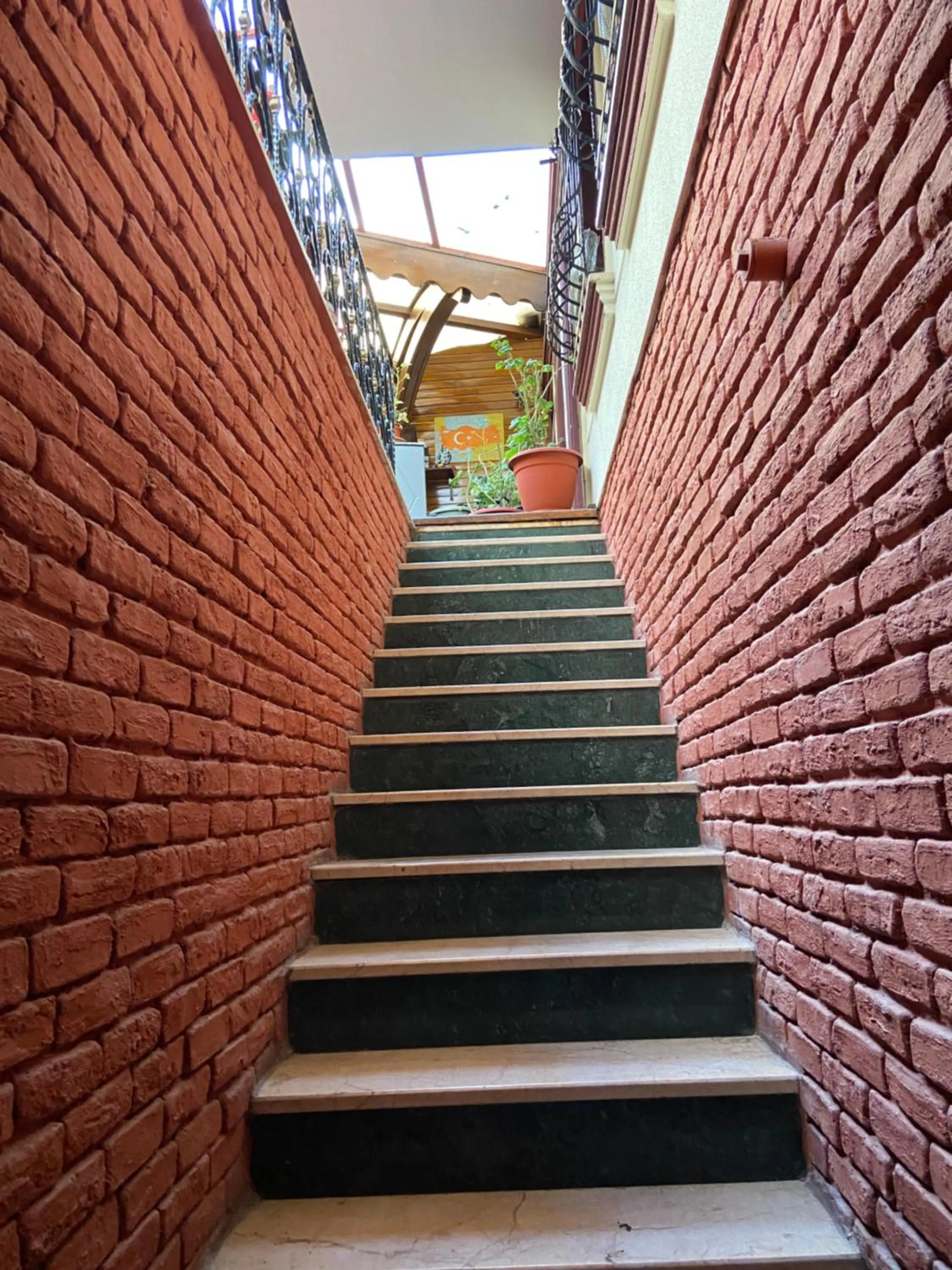 Aruna Boutique Hotel