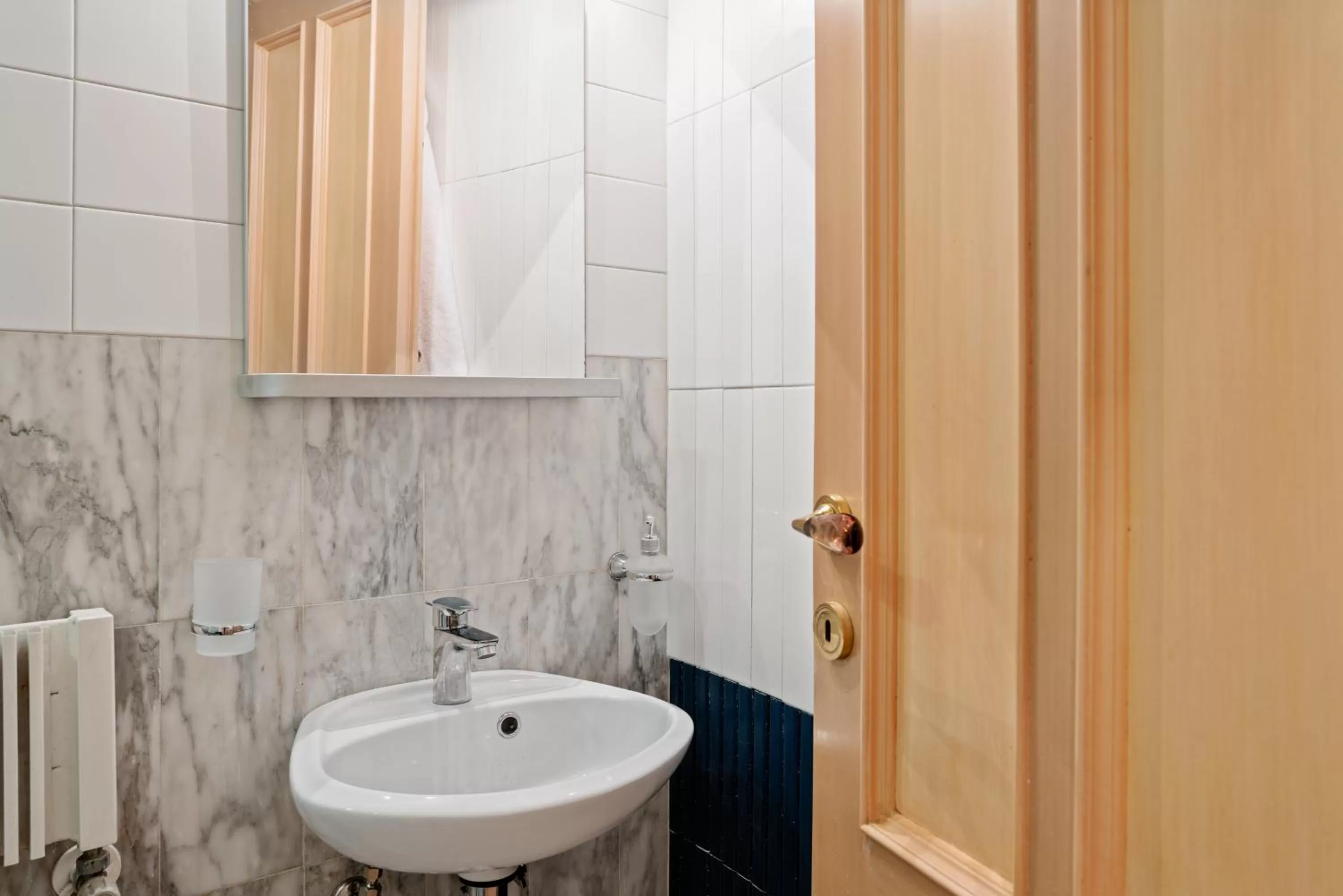 Bathroom in BMGA l ViaPaola43 Palace