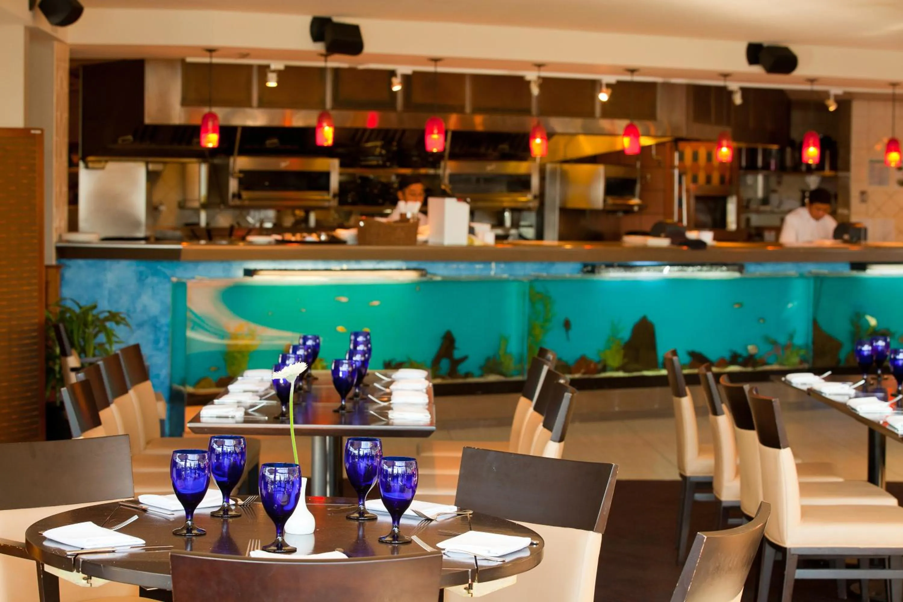 Restaurant/places to eat in Granville Island Hotel