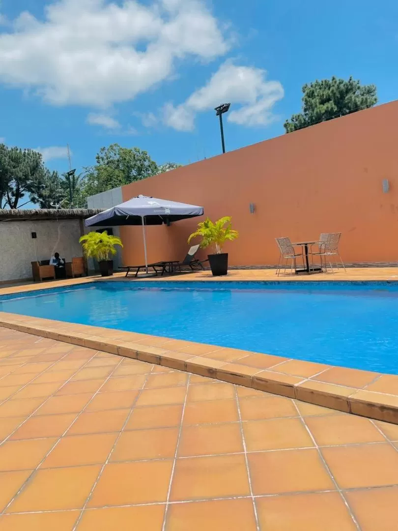 Swimming Pool in class hotel