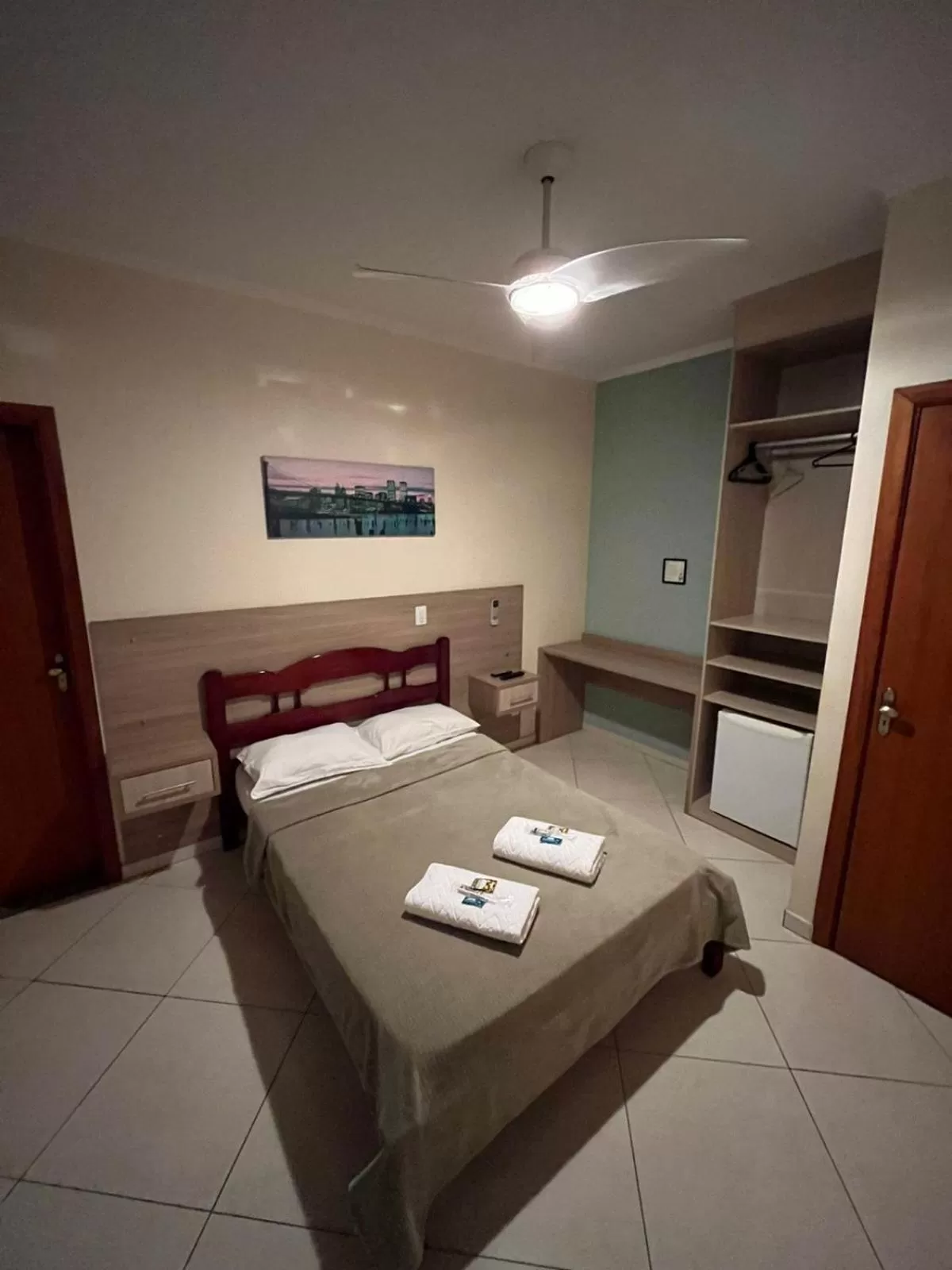 Bed in Hotel Vitória