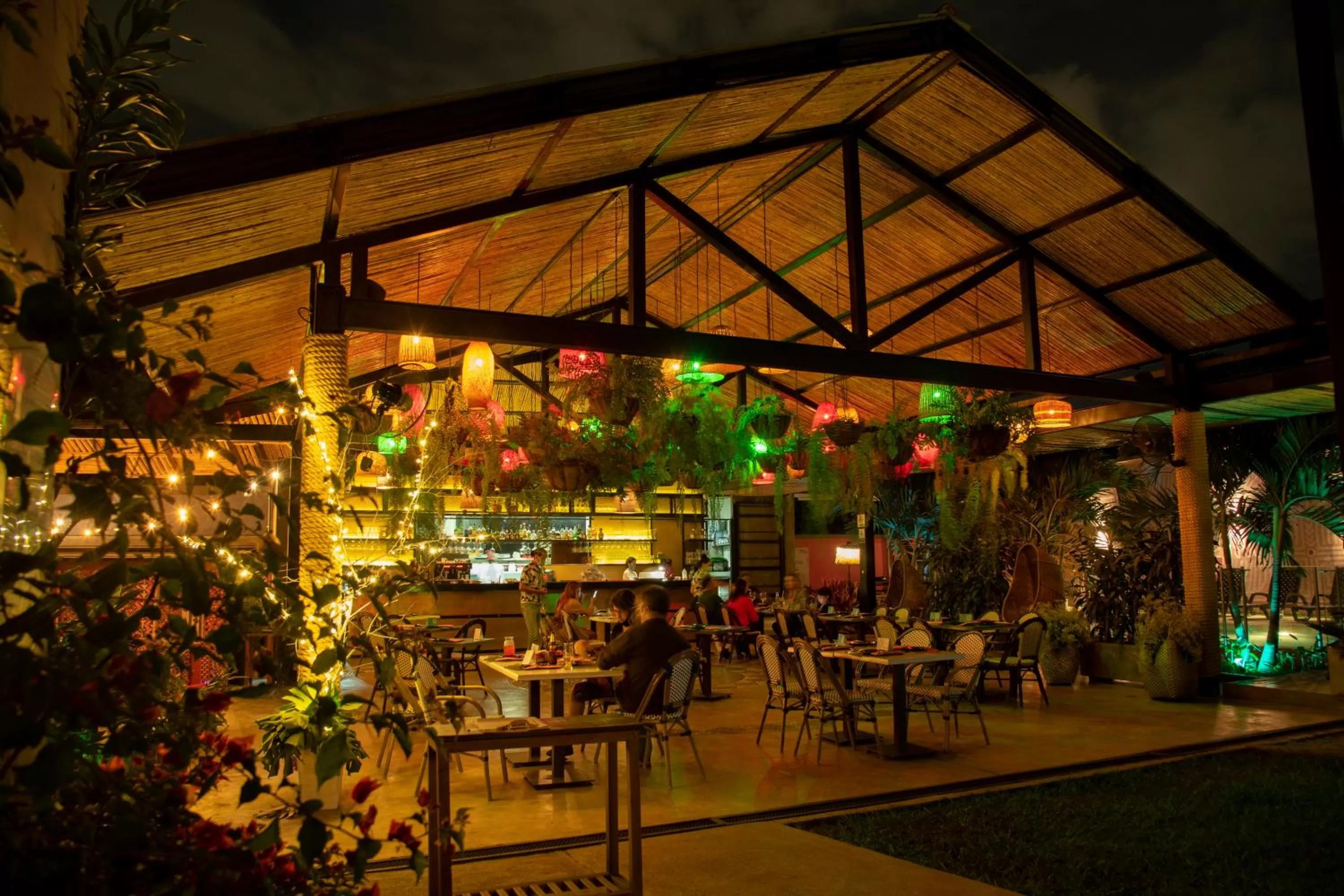 Restaurant/places to eat in Rossa Palma