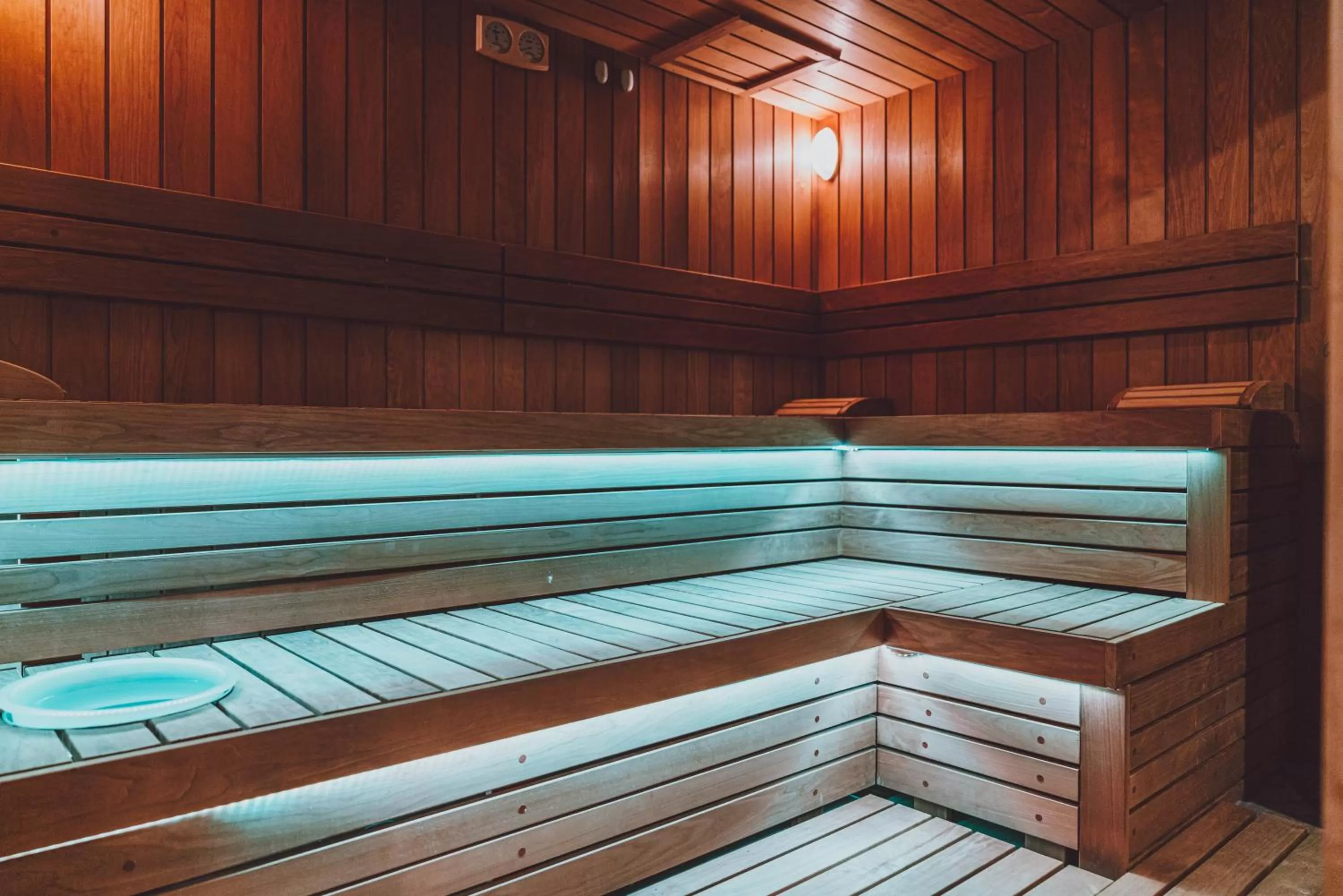 Sauna in Emerald Hotel