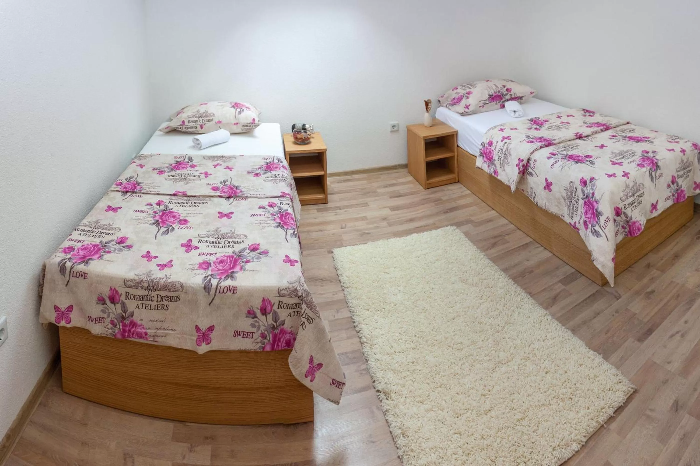 Bedroom, Bed in Villa Maja