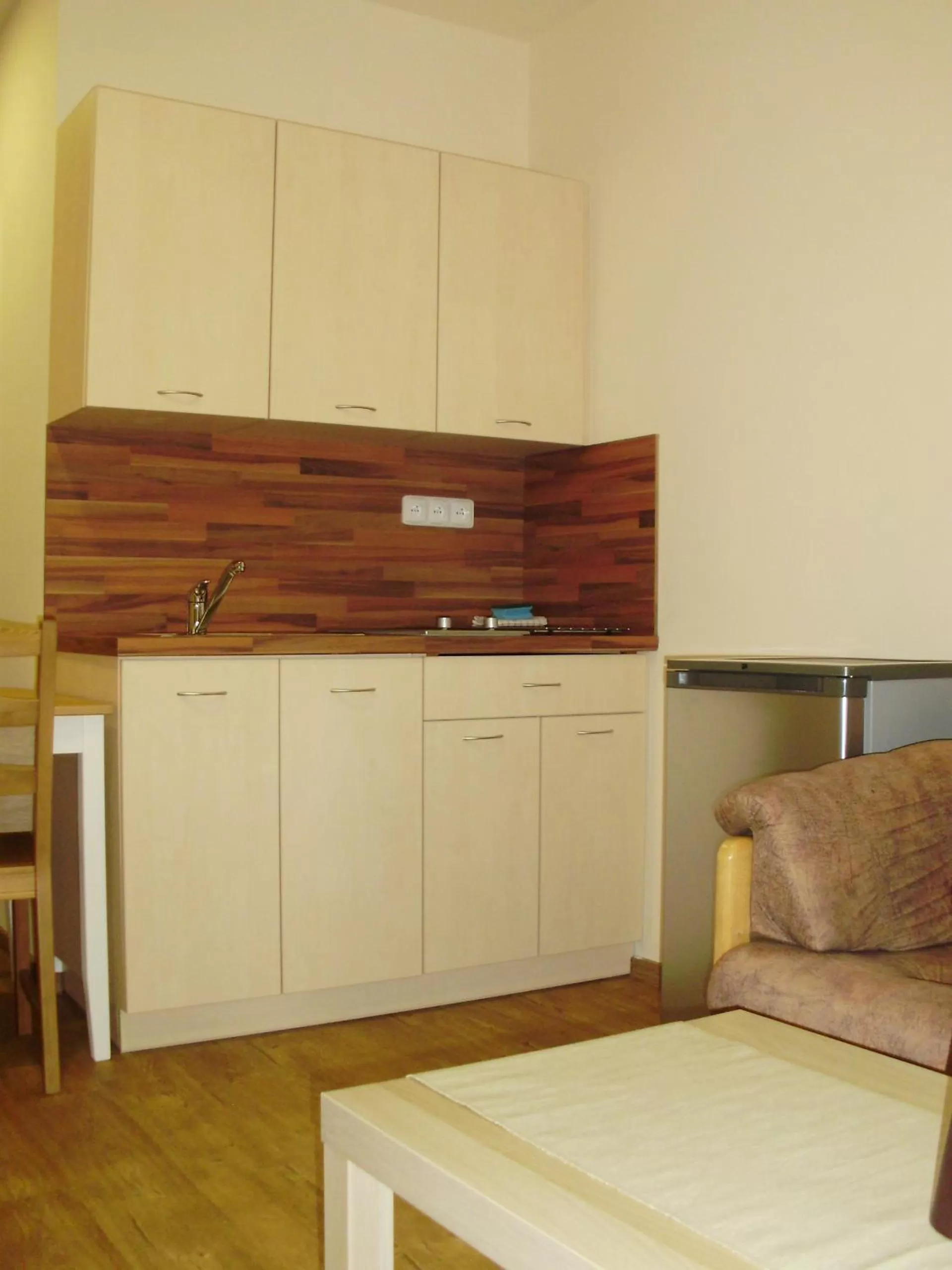 Kitchen or kitchenette in Hotel Zámeček na Čeladné