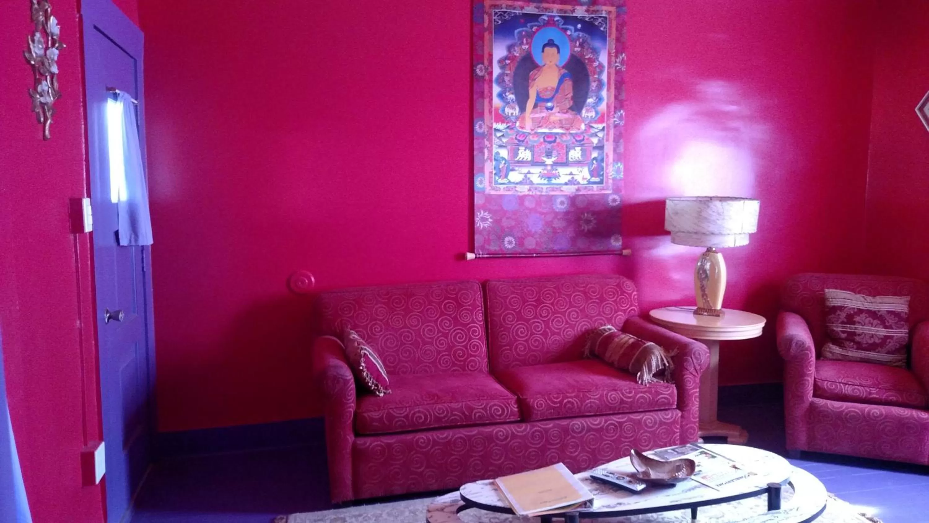 Seating Area in Pelican Spa