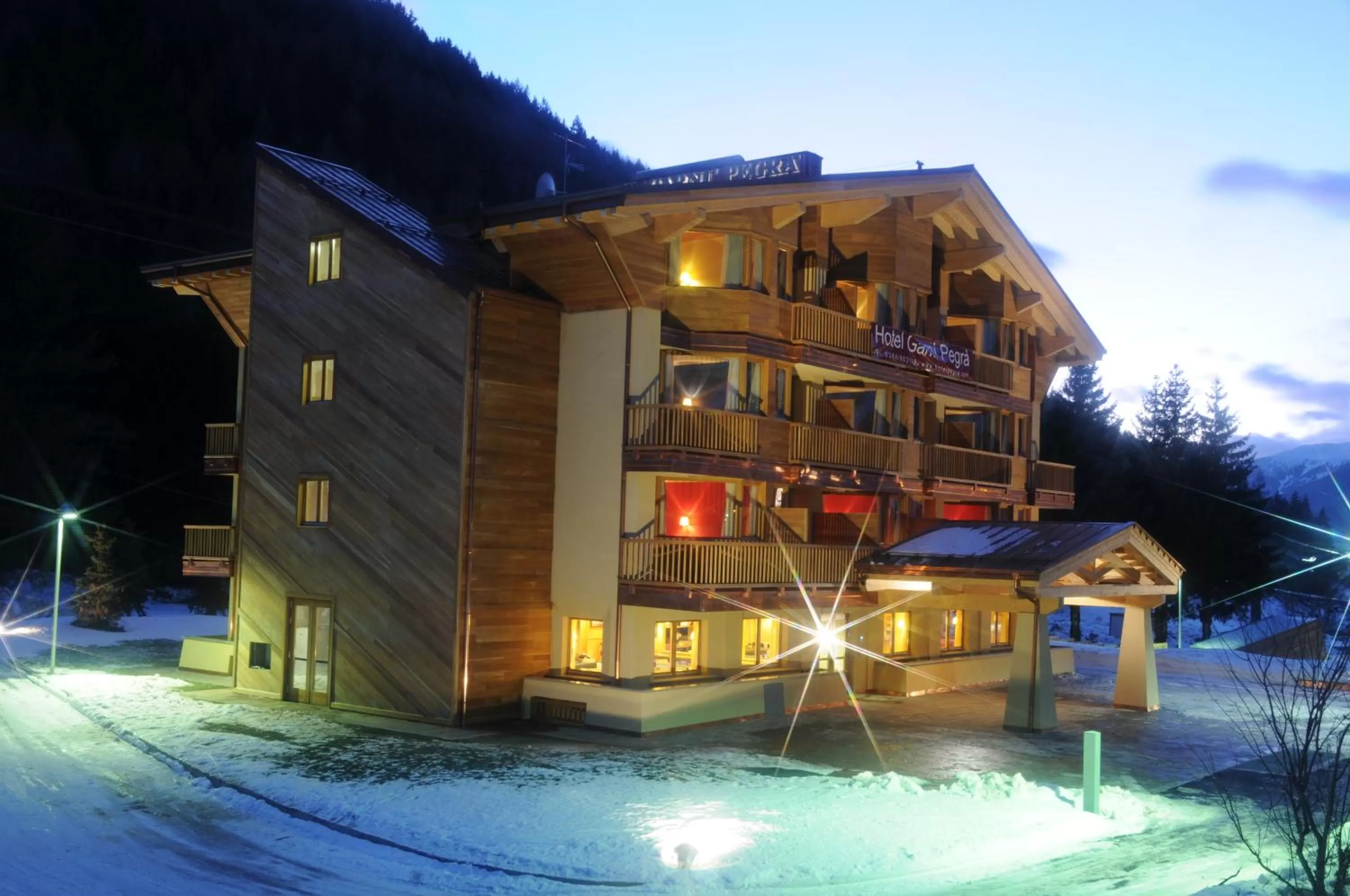 Facade/entrance in Hotel Garni Pegrà