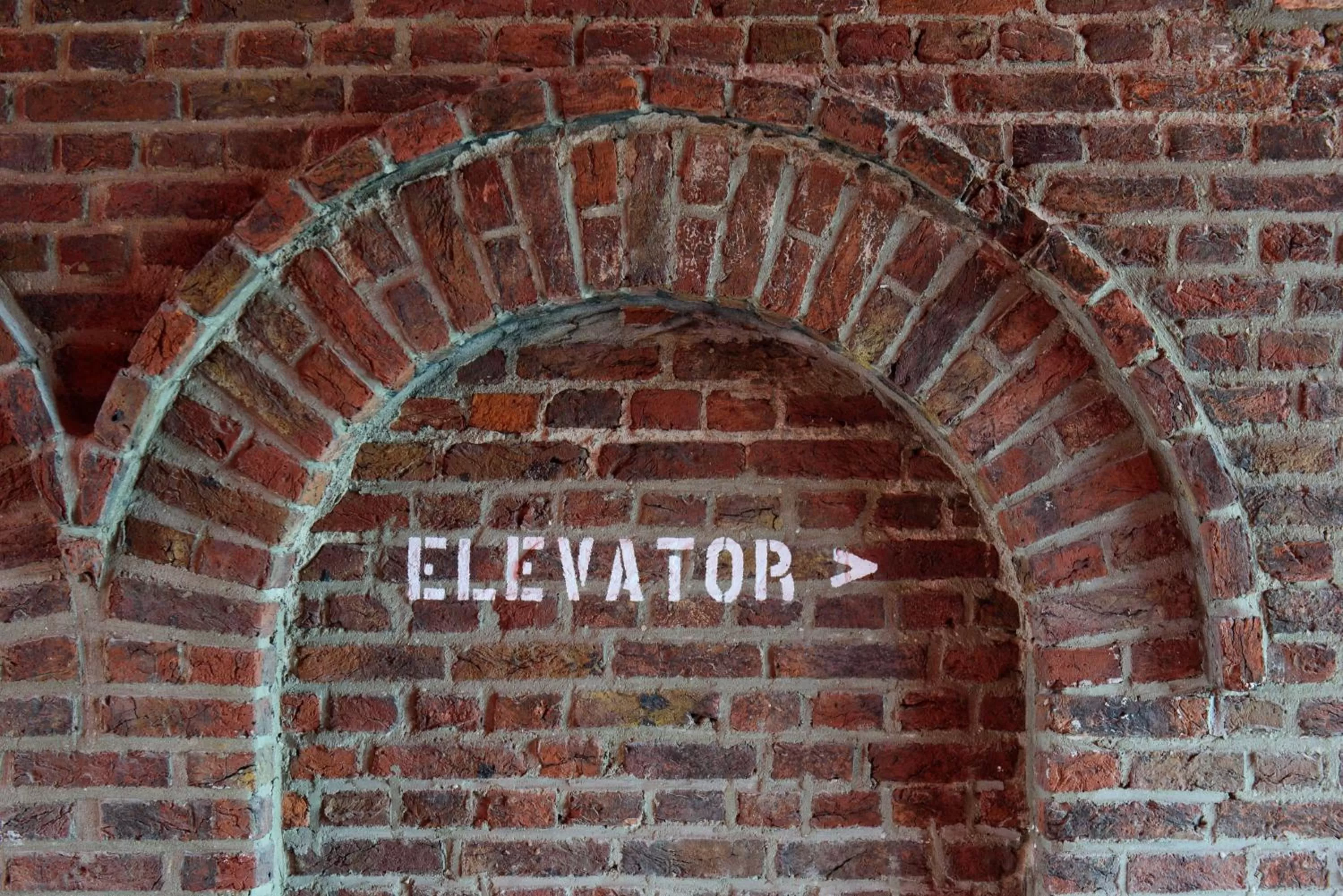 Decorative detail in Hôtel Belvue