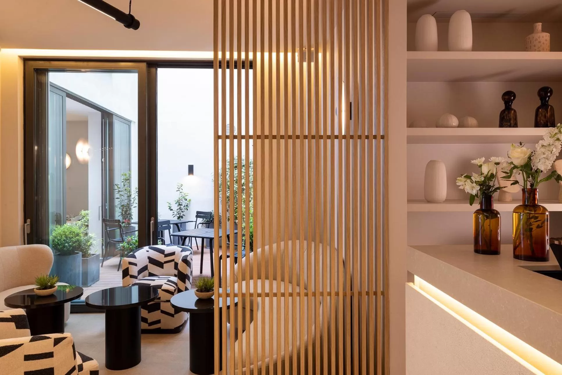 Lobby or reception in Hôtel Esté