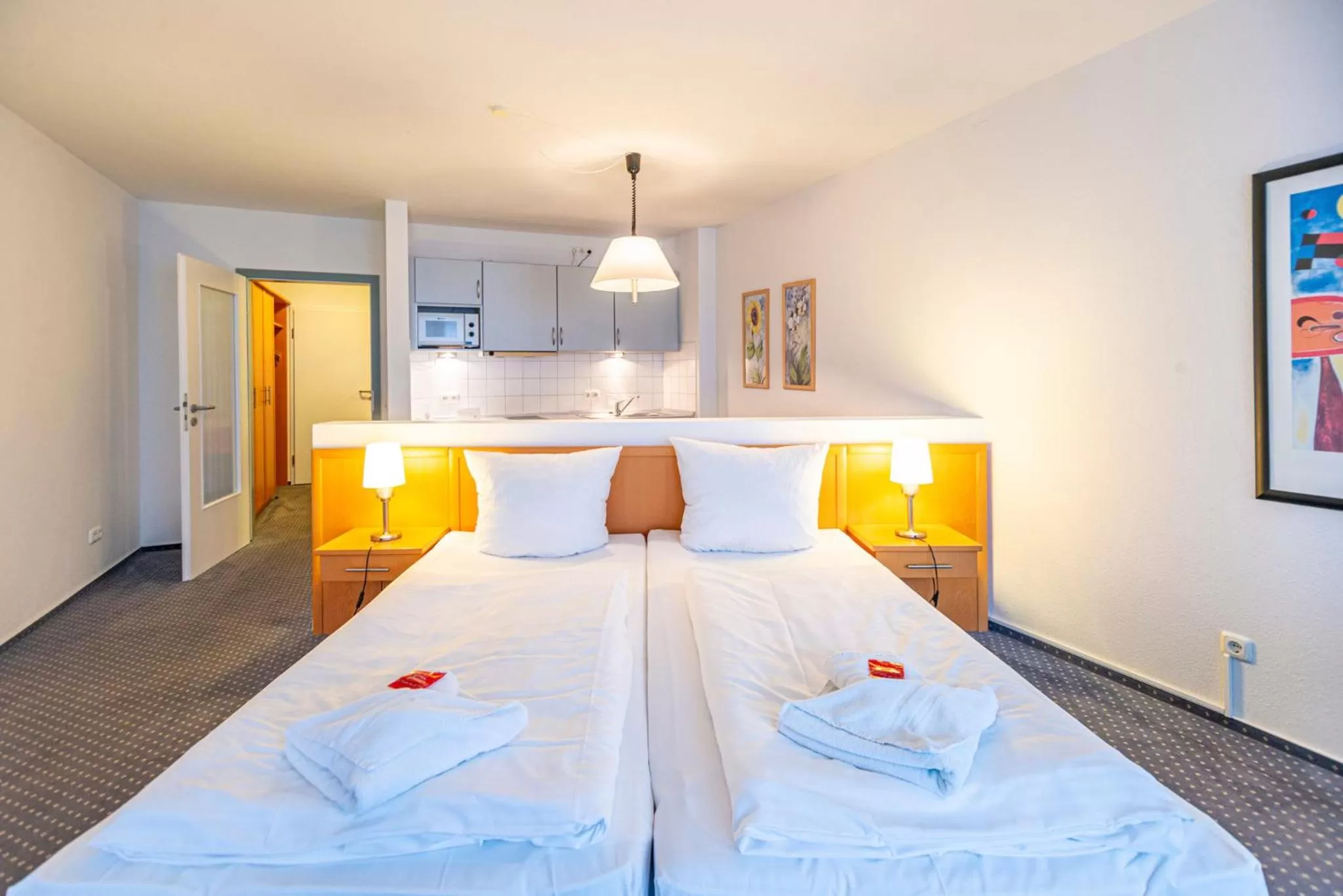 Photo of the whole room, Bed in Hotel Rostock West im "Kritzmow Park"