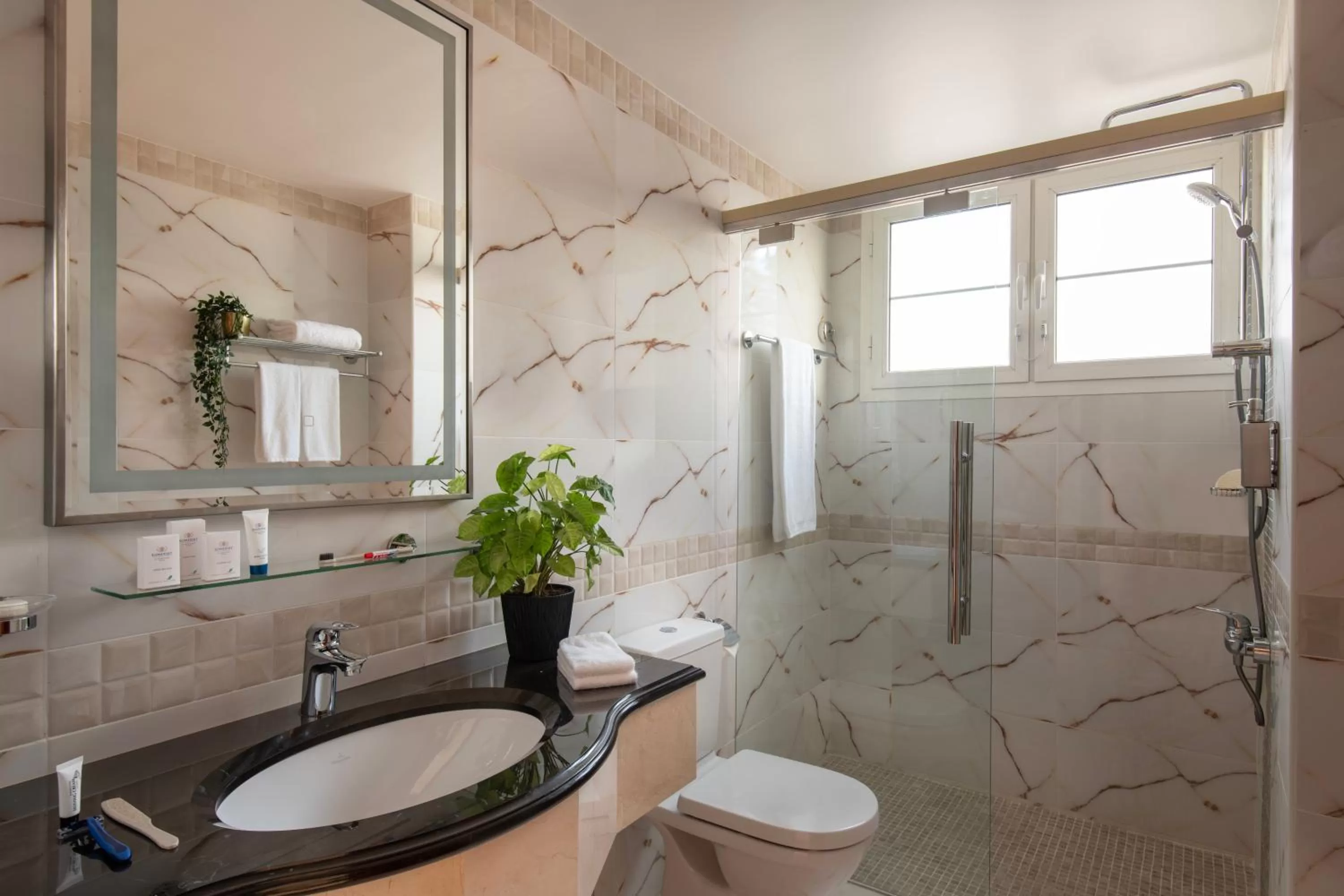 Shower in Somerset Al Mansoura Doha