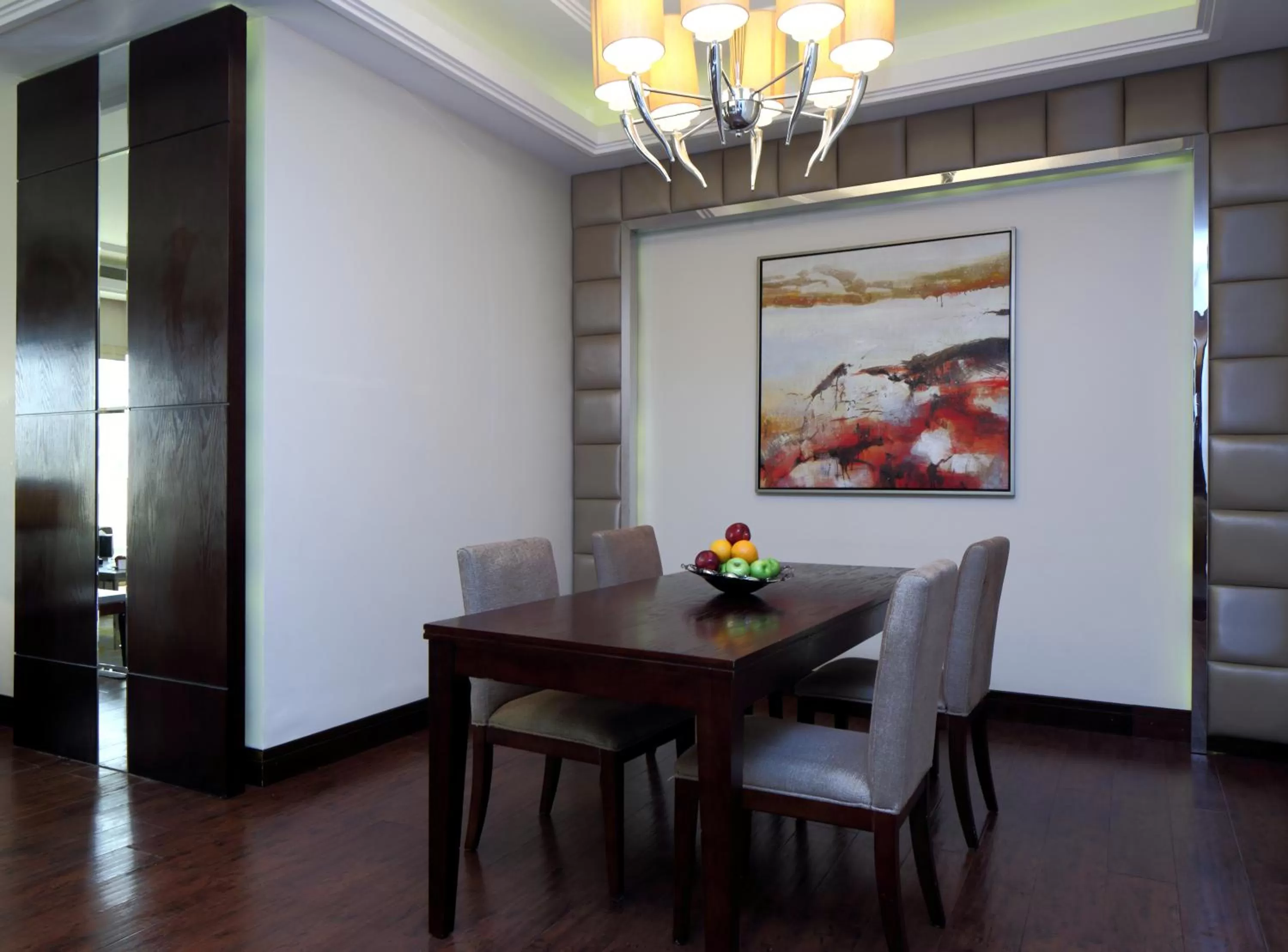 Dining area in Boudl Al Tahlia