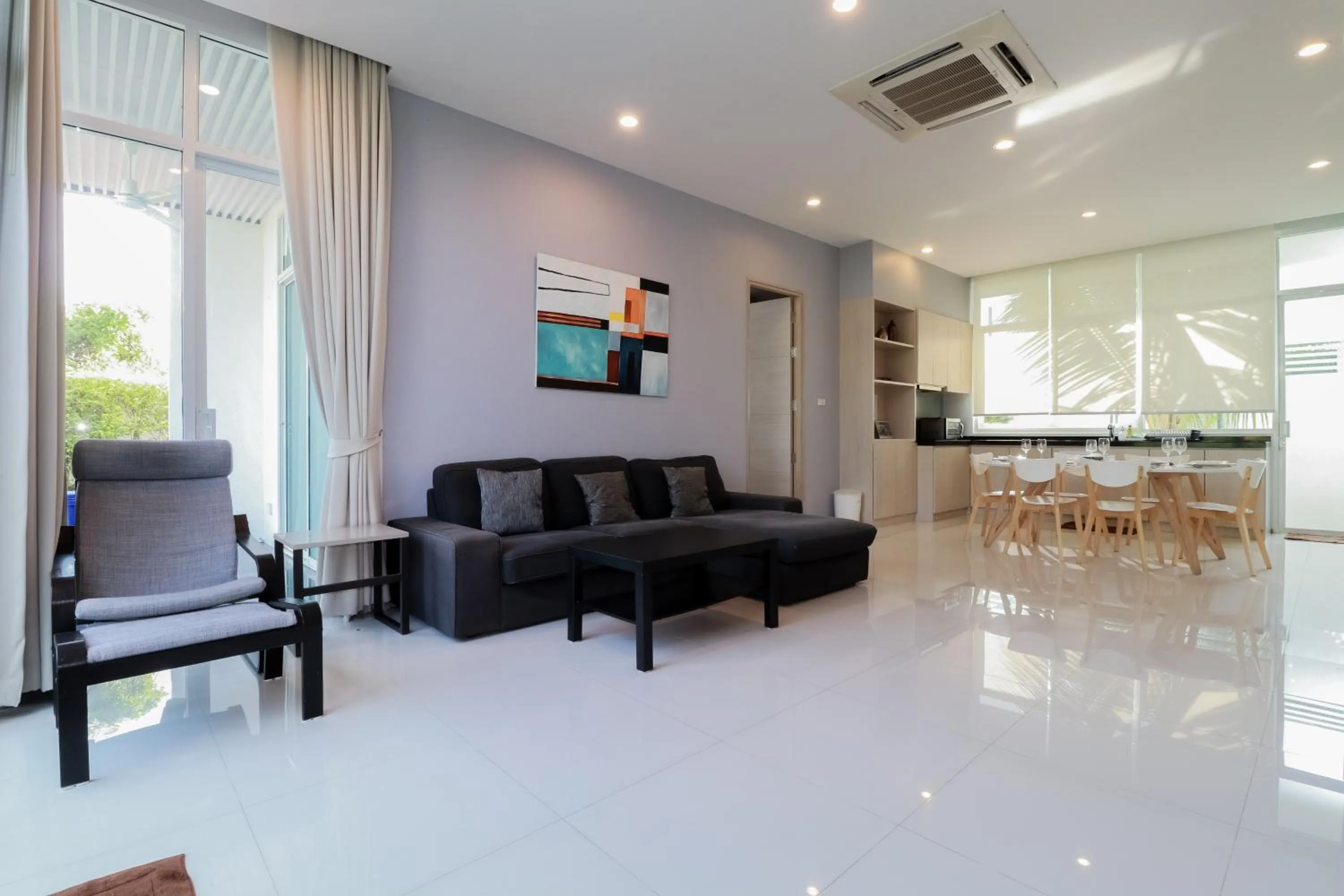 TV and multimedia in Chaum Haus Pool Villas