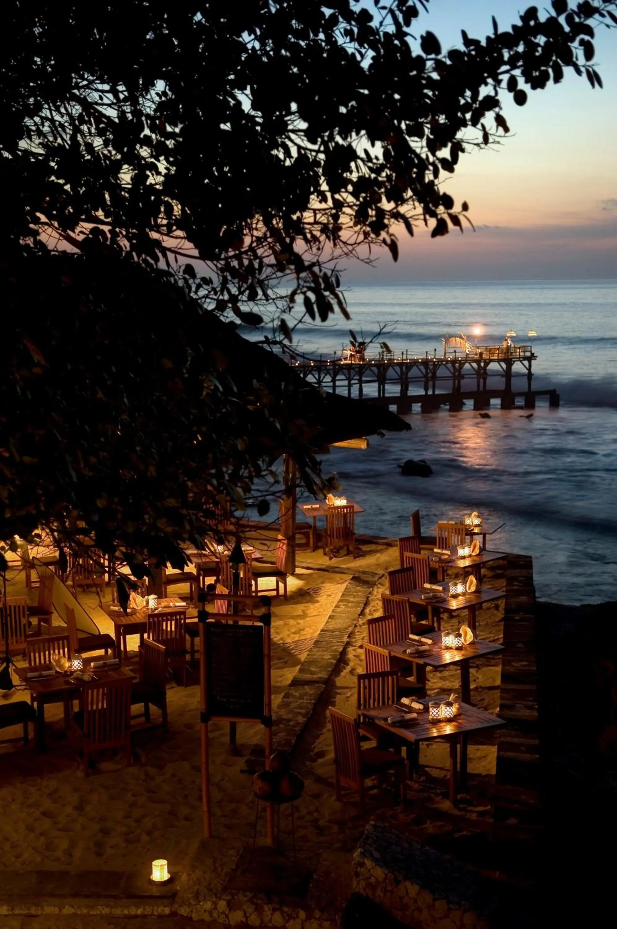 Restaurant/places to eat in AYANA Villas Bali