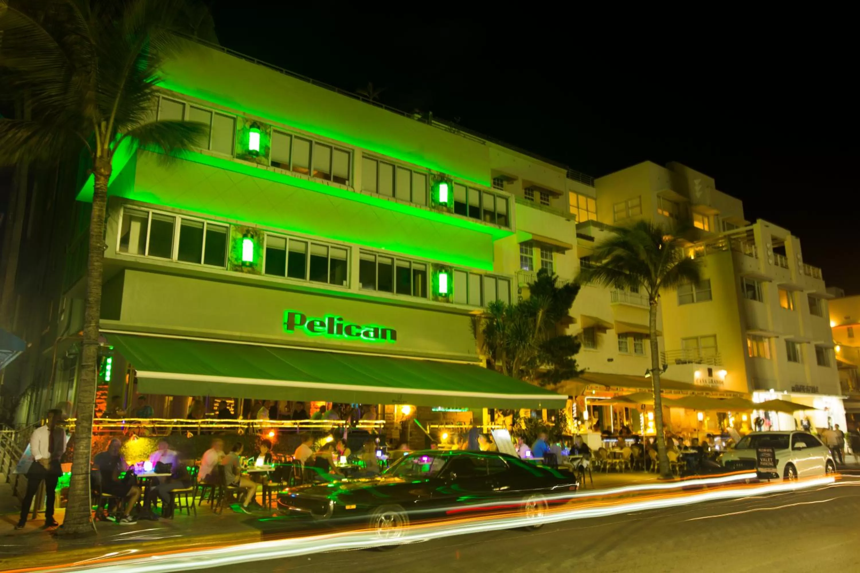Facade/entrance in Pelican Hotel