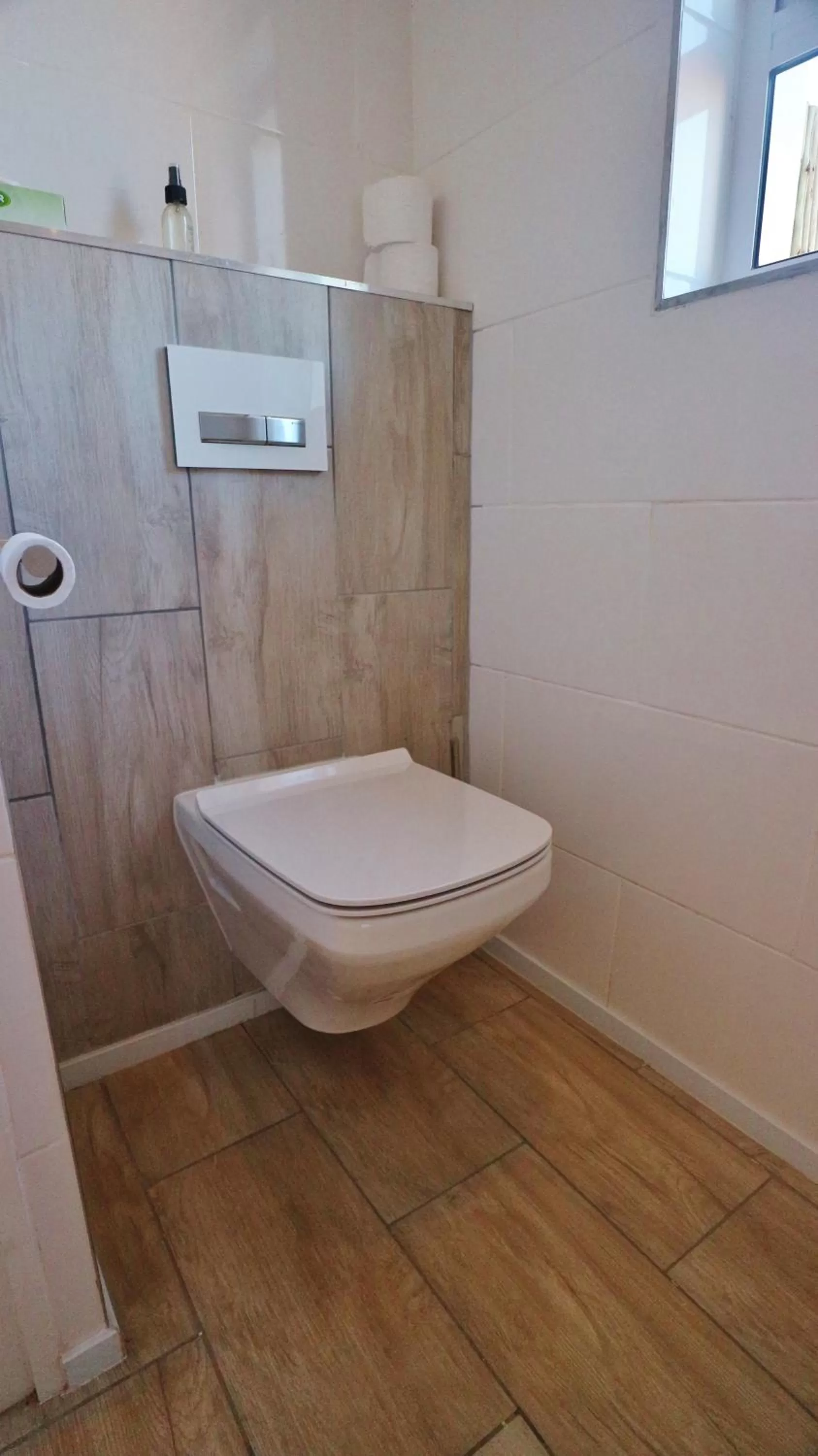 Toilet in theLAB Robertson