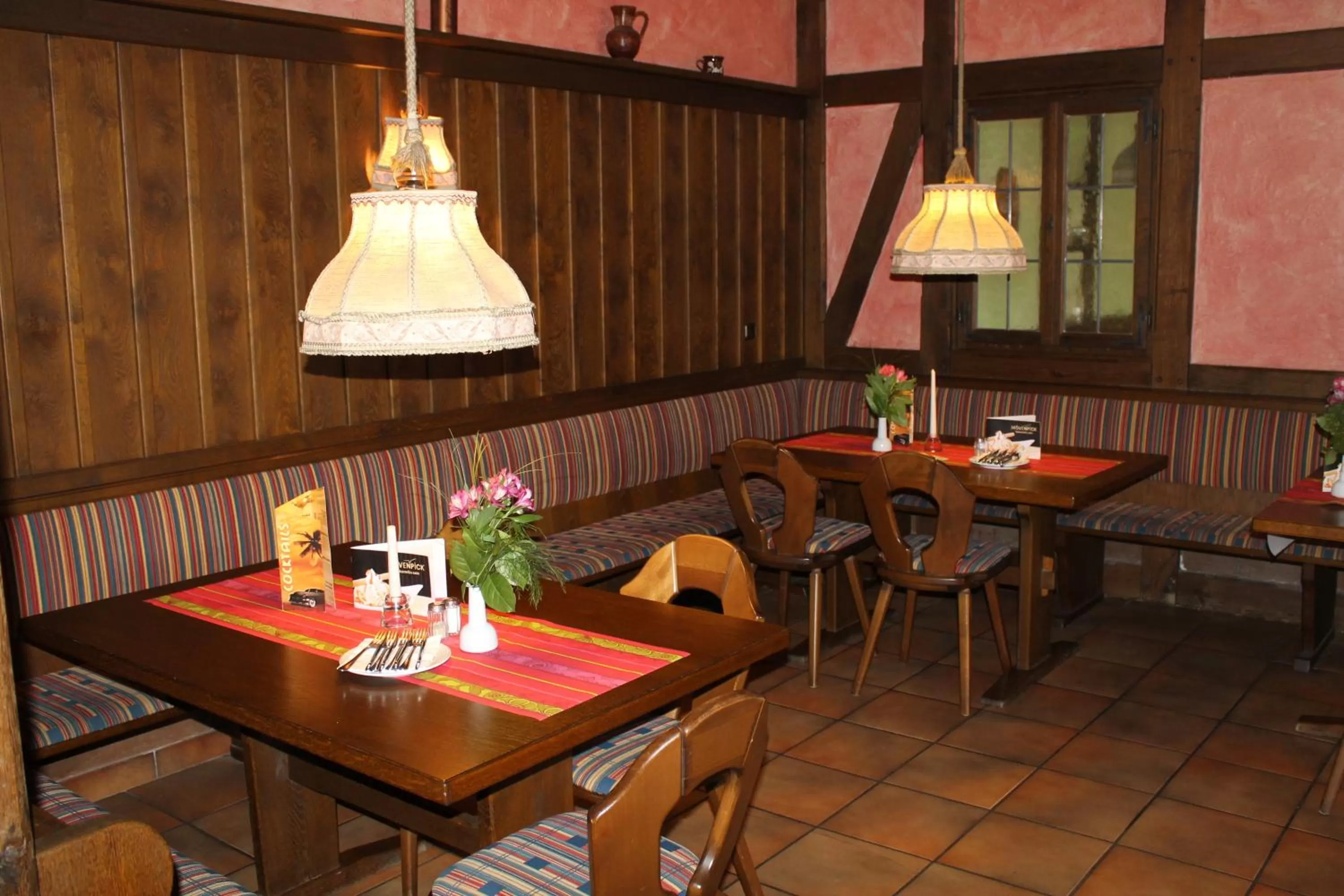 Restaurant/places to eat in Hotel-Restaurant Stern