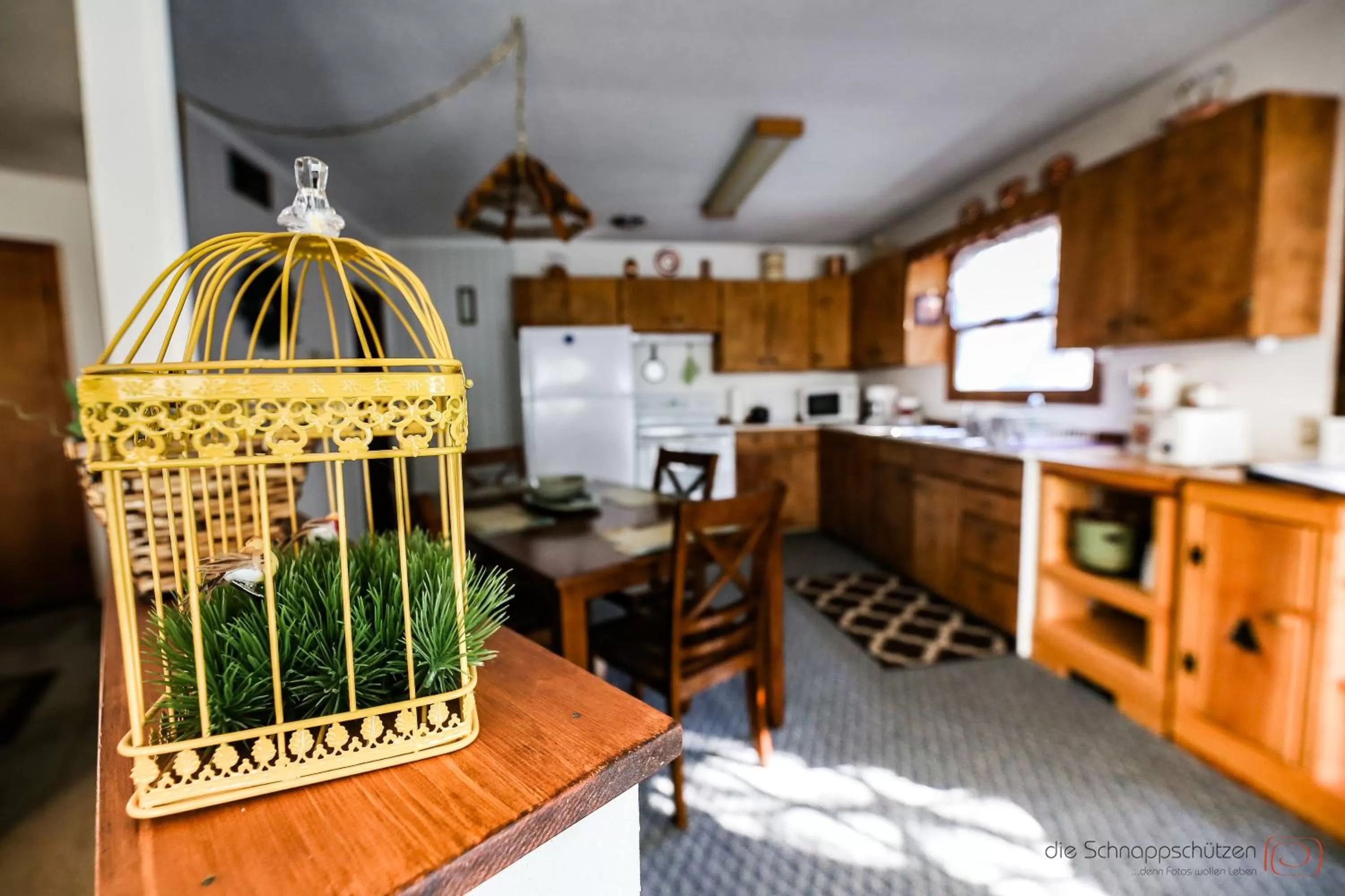 Kitchen or kitchenette in The Pines Country Inn