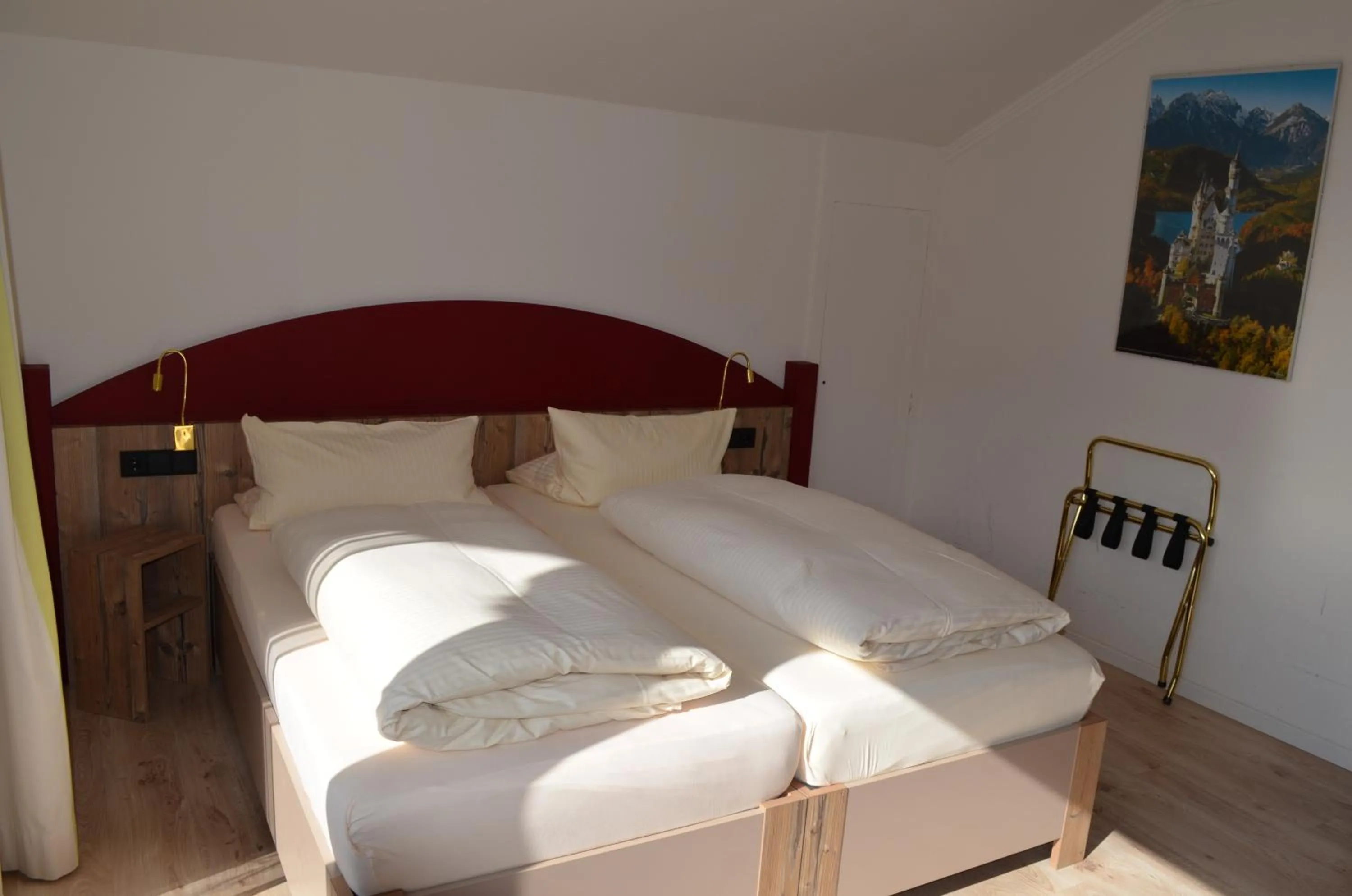 Comfort Double Room with Balcony in Alpchalet Schwanstein