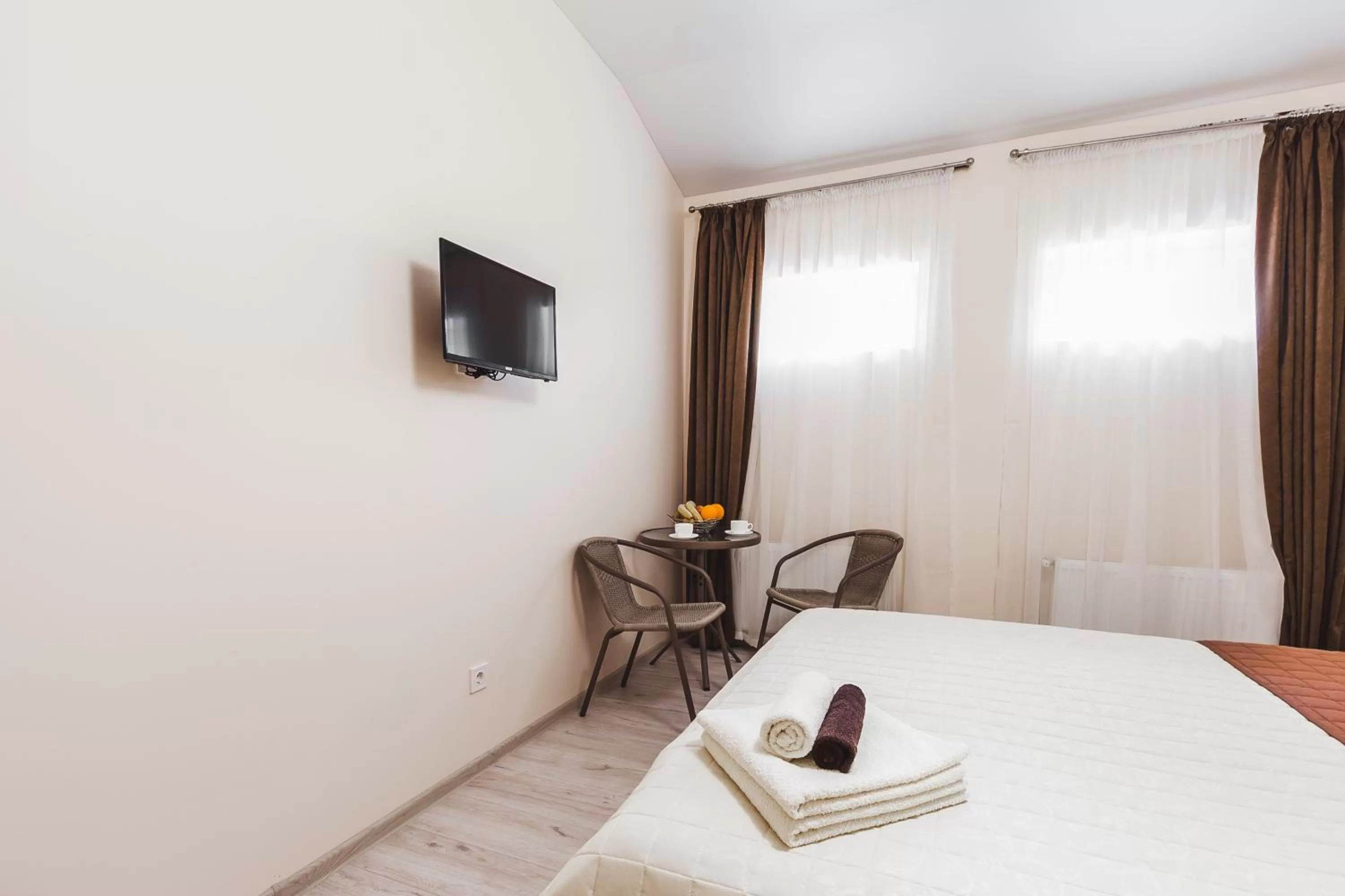 Bed in Apartments near Deribasovskaya