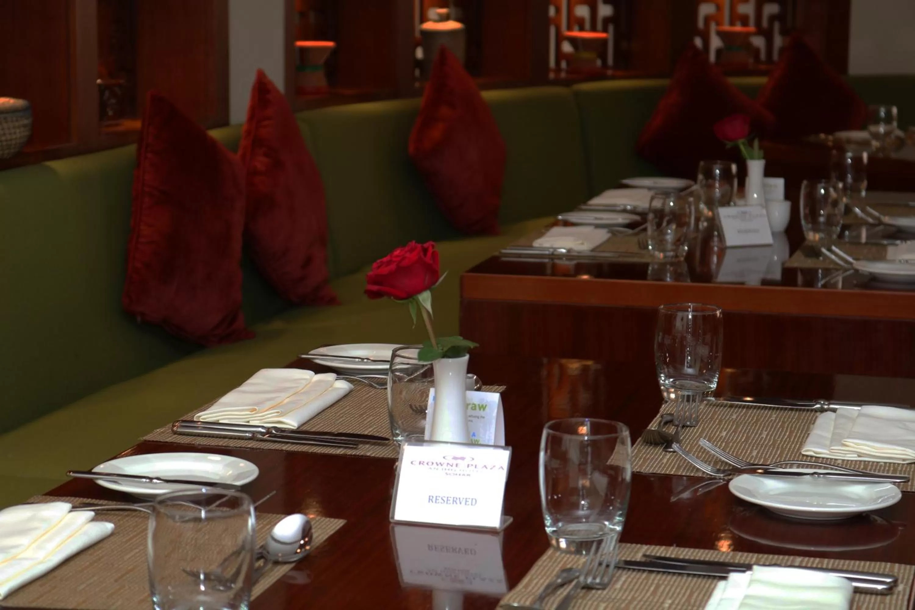 Restaurant/places to eat in Crowne Plaza Sohar by IHG