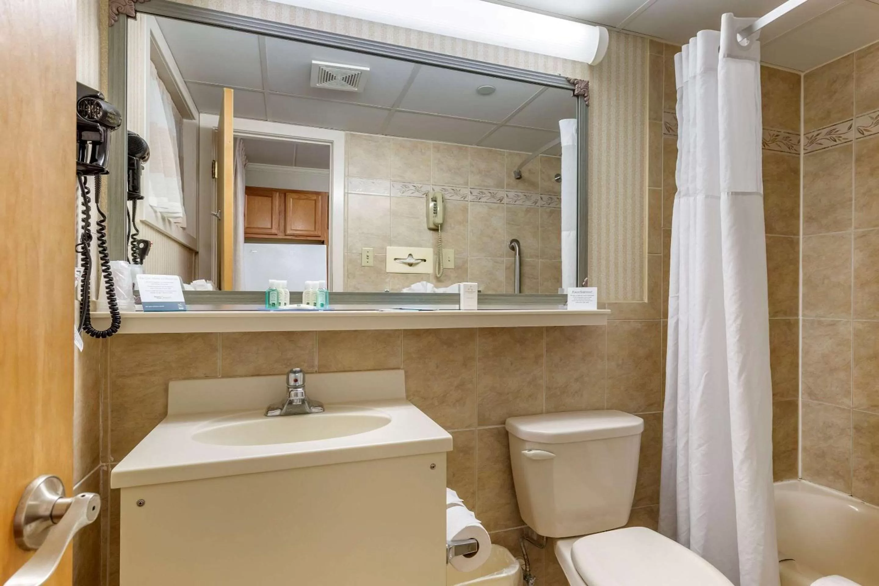 Bathroom in Quality Inn Boardwalk