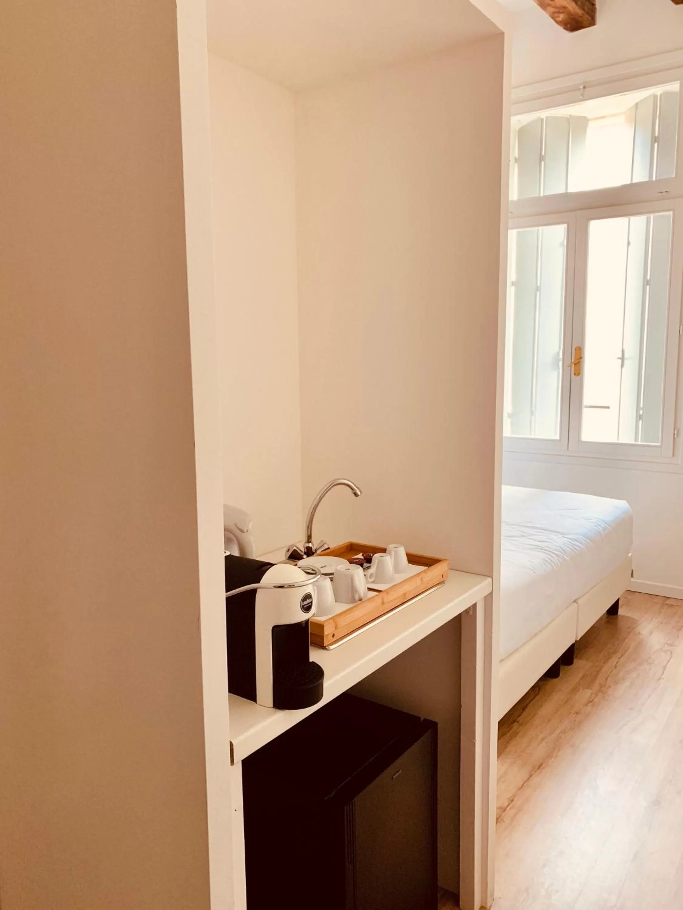 Coffee/tea facilities, Bed in Palazzo Otello 1847 Wellness & Spa