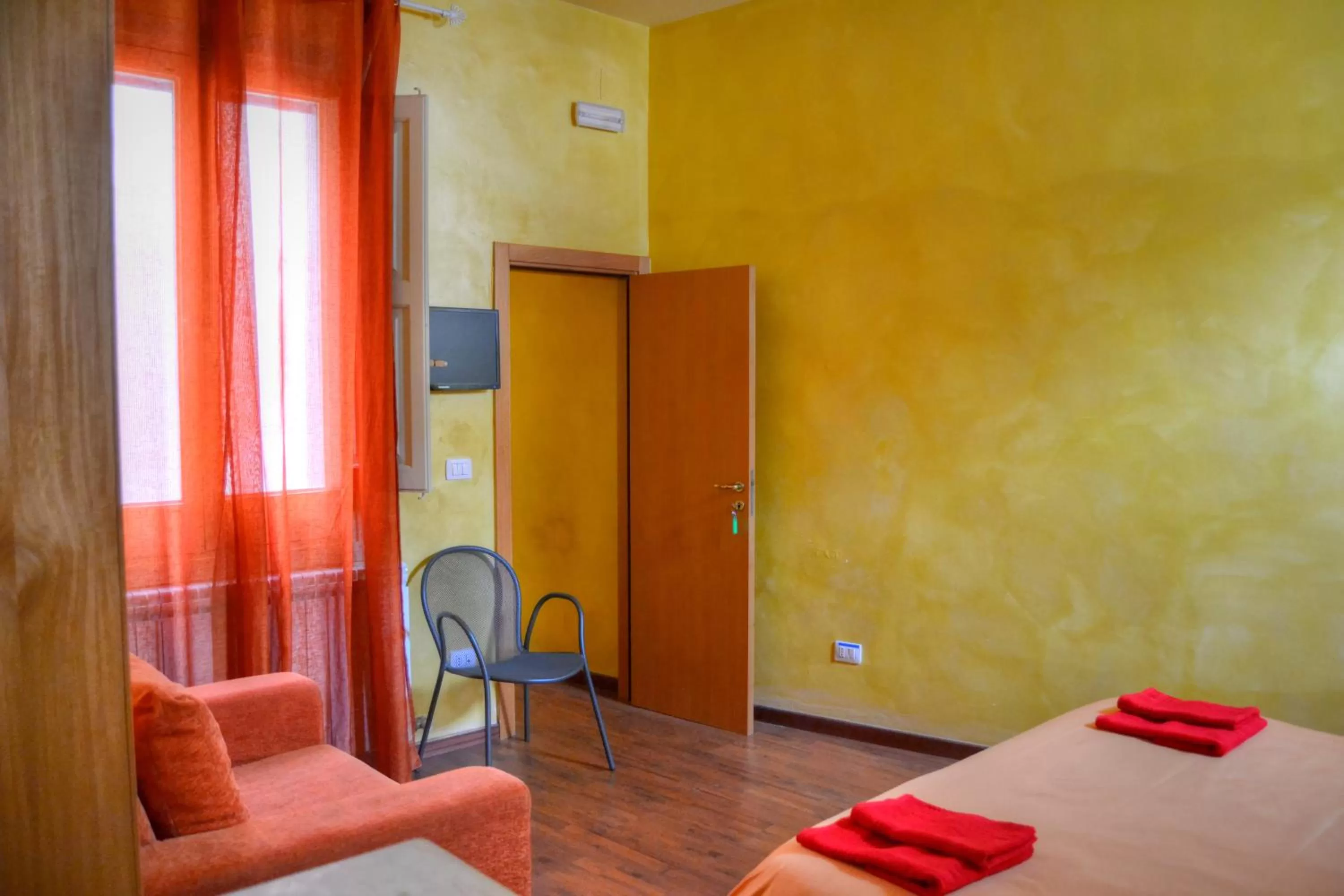 TV and multimedia, Bed in B&B La Corte Lecce