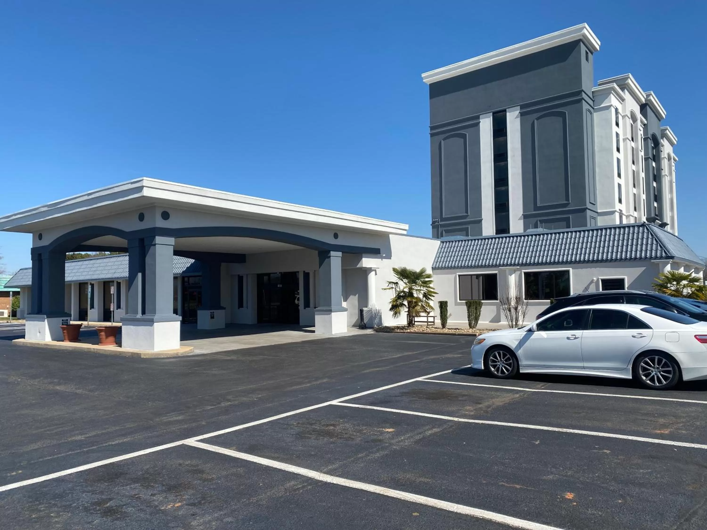 Property building in Comfort Inn Conover-Hickory