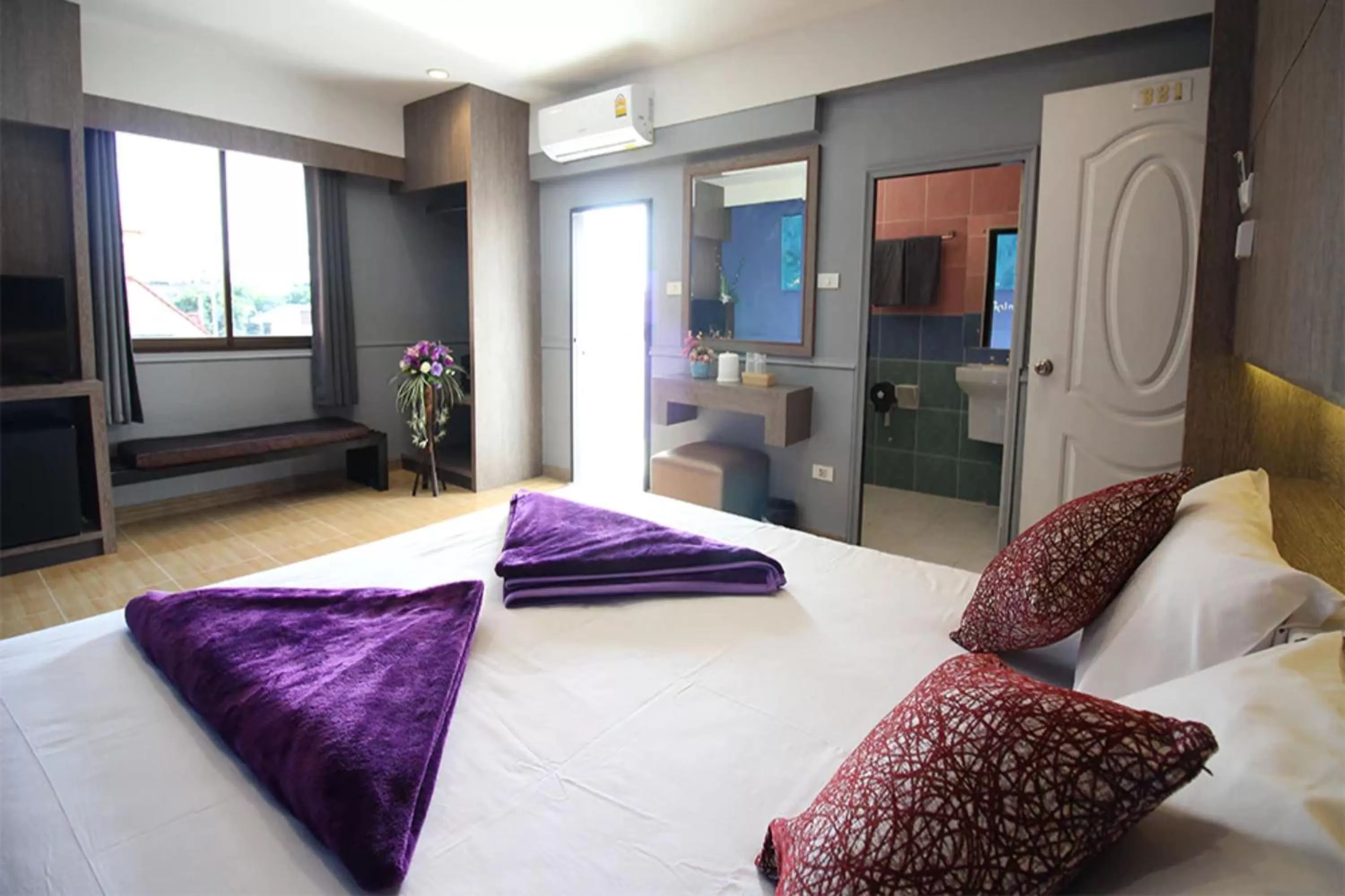 Bedroom, Bed in Kaya Place