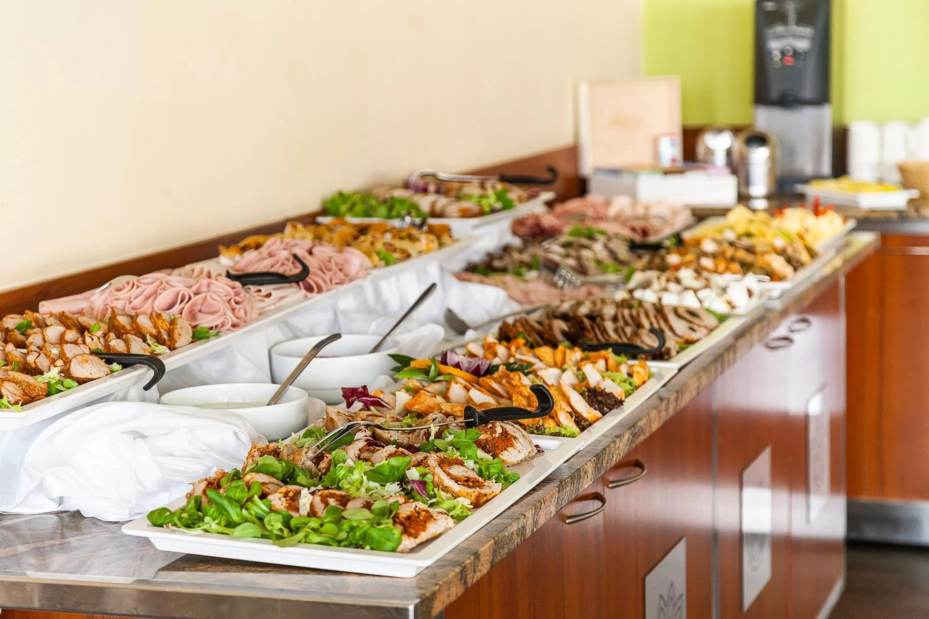 Breakfast in Arka Medical Spa