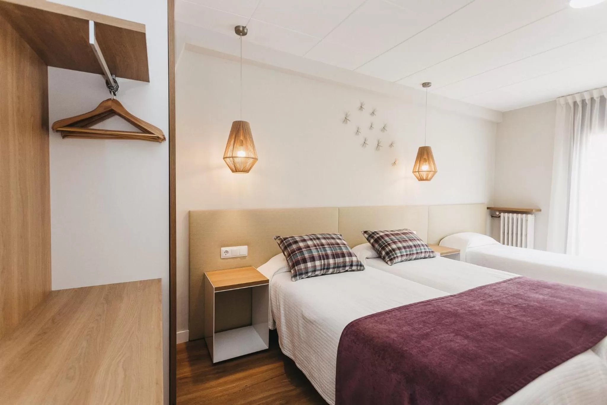 Bedroom, Bed in Hotel Catalunya Ribes de Freser