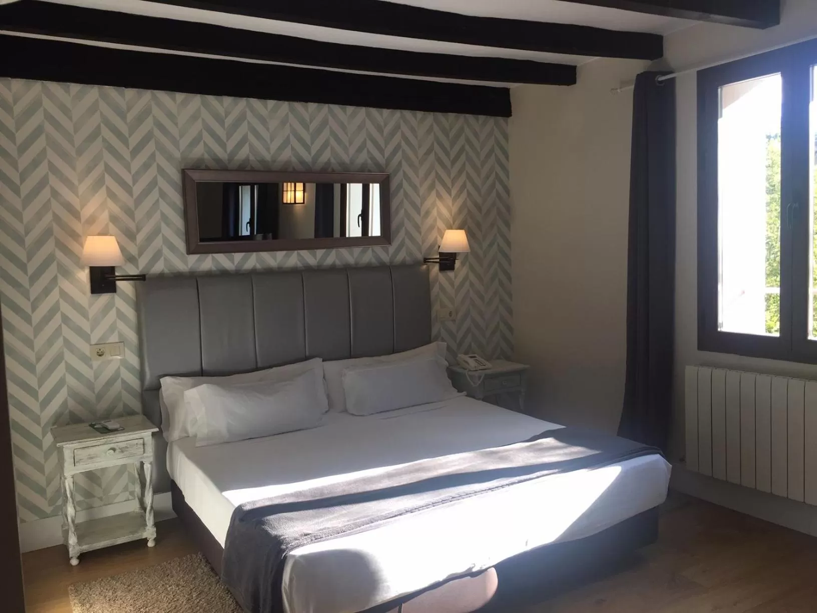 Bed in Hotel Resort Cueva del Fraile