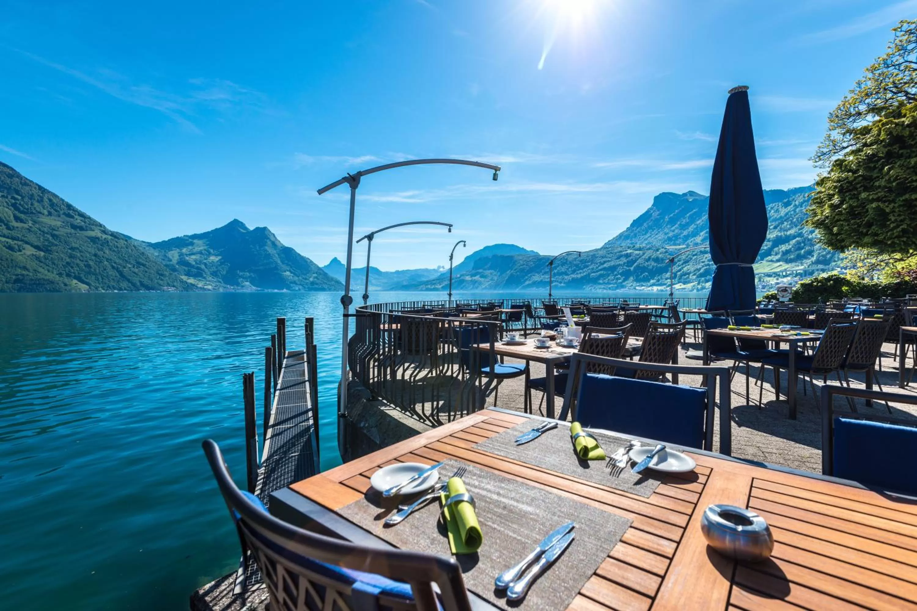 Balcony/Terrace in Hotel Nidwaldnerhof direkt am See